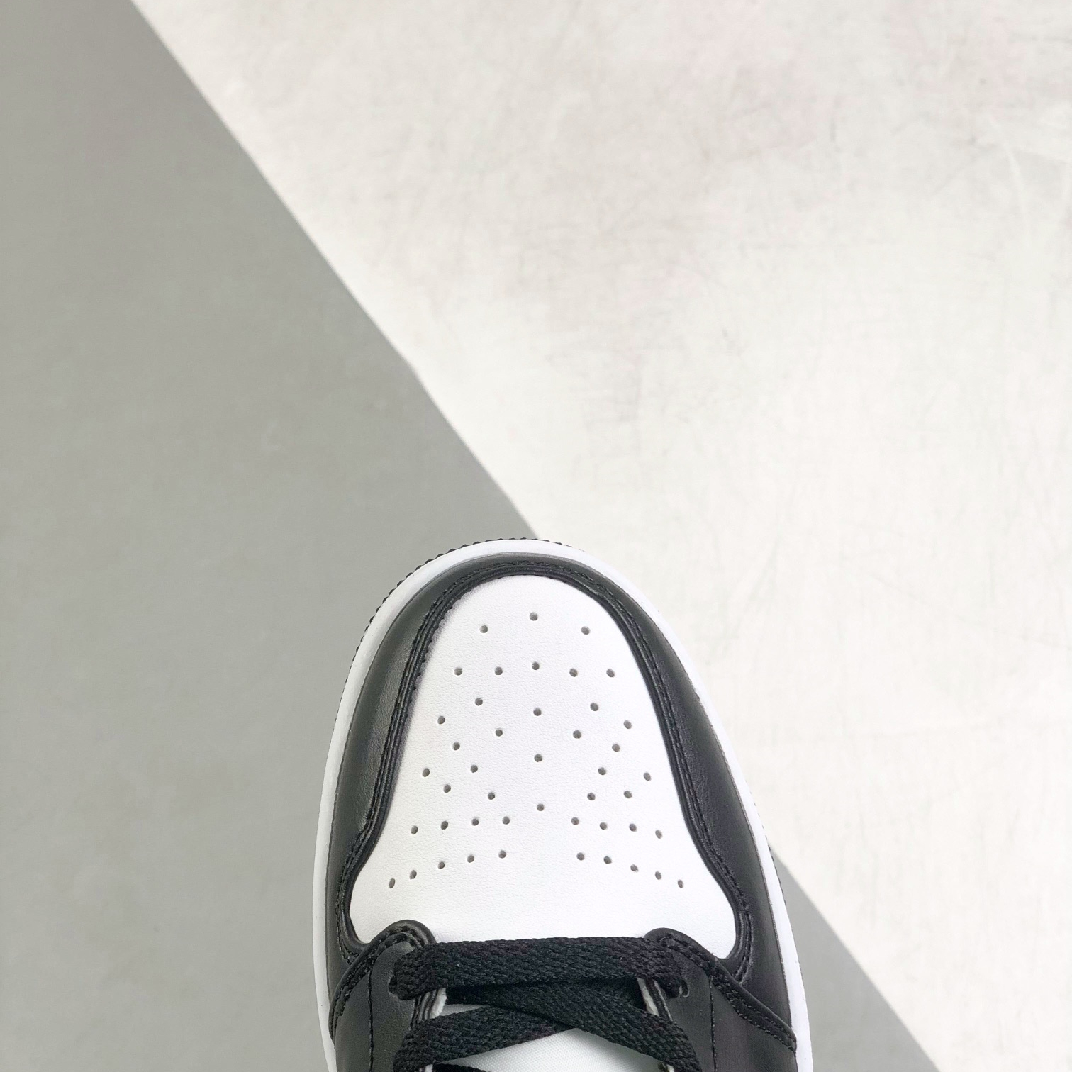 Nike Air Jordan 1 Low Top Sneakers Shoes Gr. 36-46