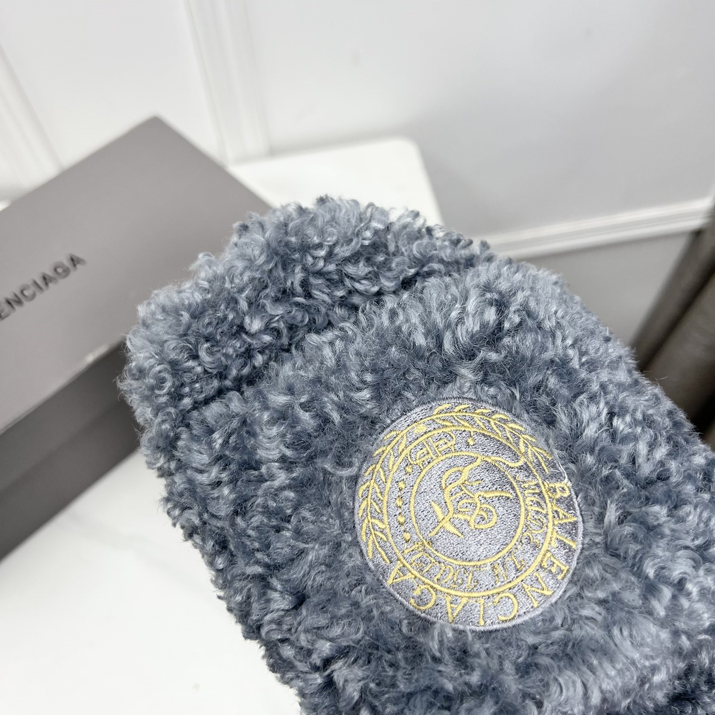 Balenciaga 23fw Women Winter Slippers Size 36-40