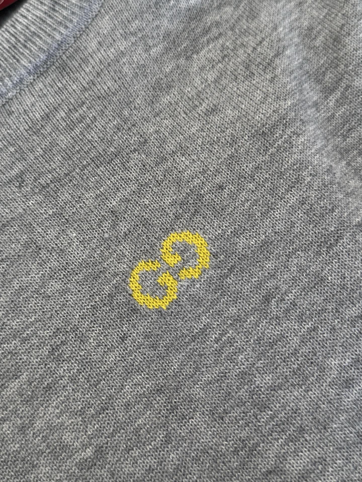 Gucci Unisex Sweatshirt Size S-XL