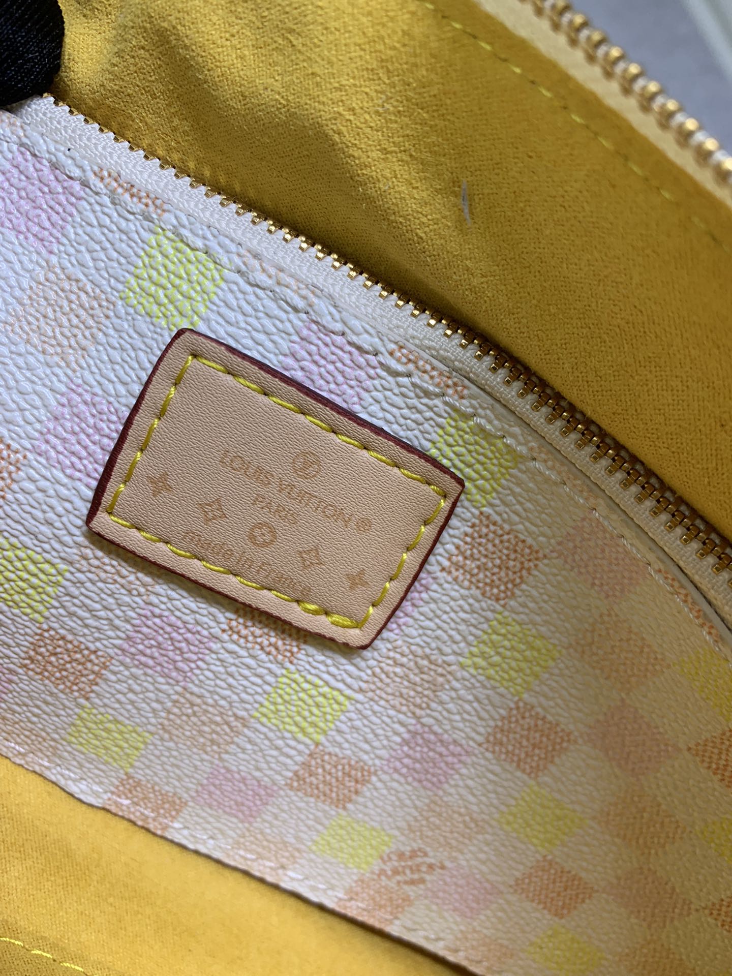 Louis Vuitton N40642 Pochette Accessoires Women Shoulder Bags Size 23*13*4cm