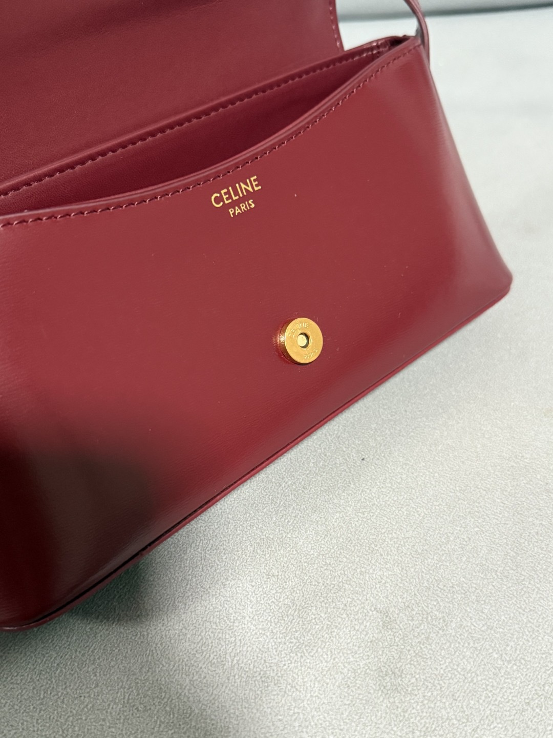 Celine 25ss Lulu Women Shoulder Bags Size 24*11.5*8cm