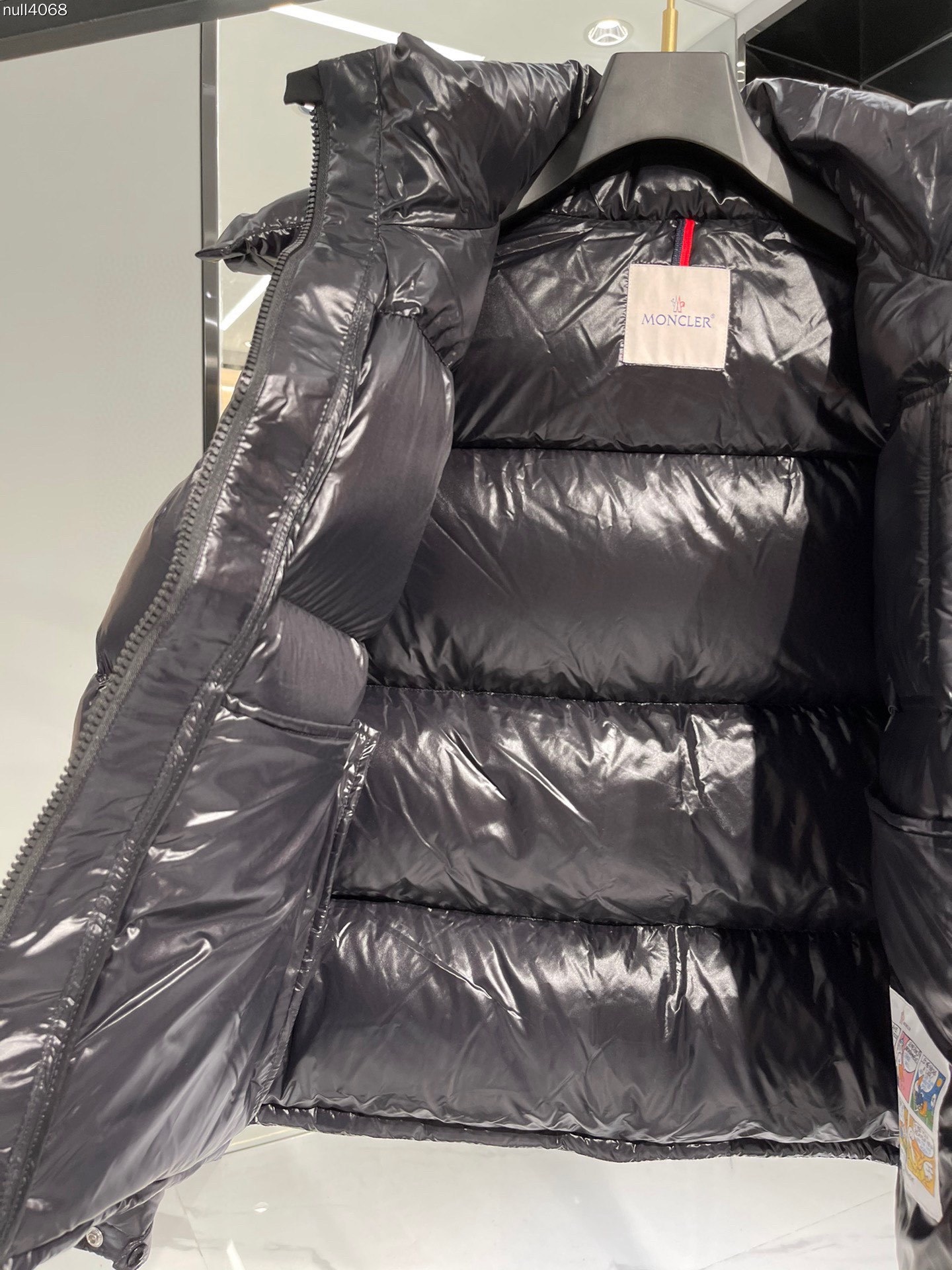 Moncler Classics Winter Jacket Size S-2XL