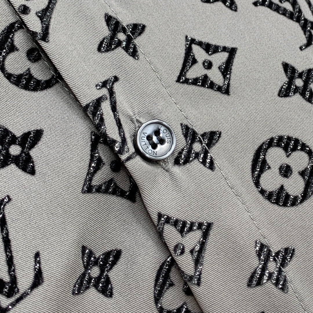 Louis Vuitton Sommeranzug Size M-XXL