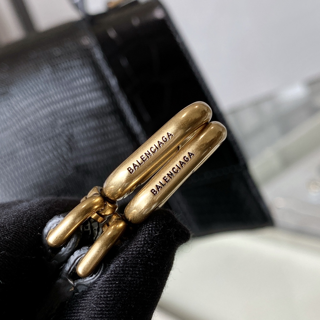 Balenciaga Women Shoulder Bags Handbags 2-Size