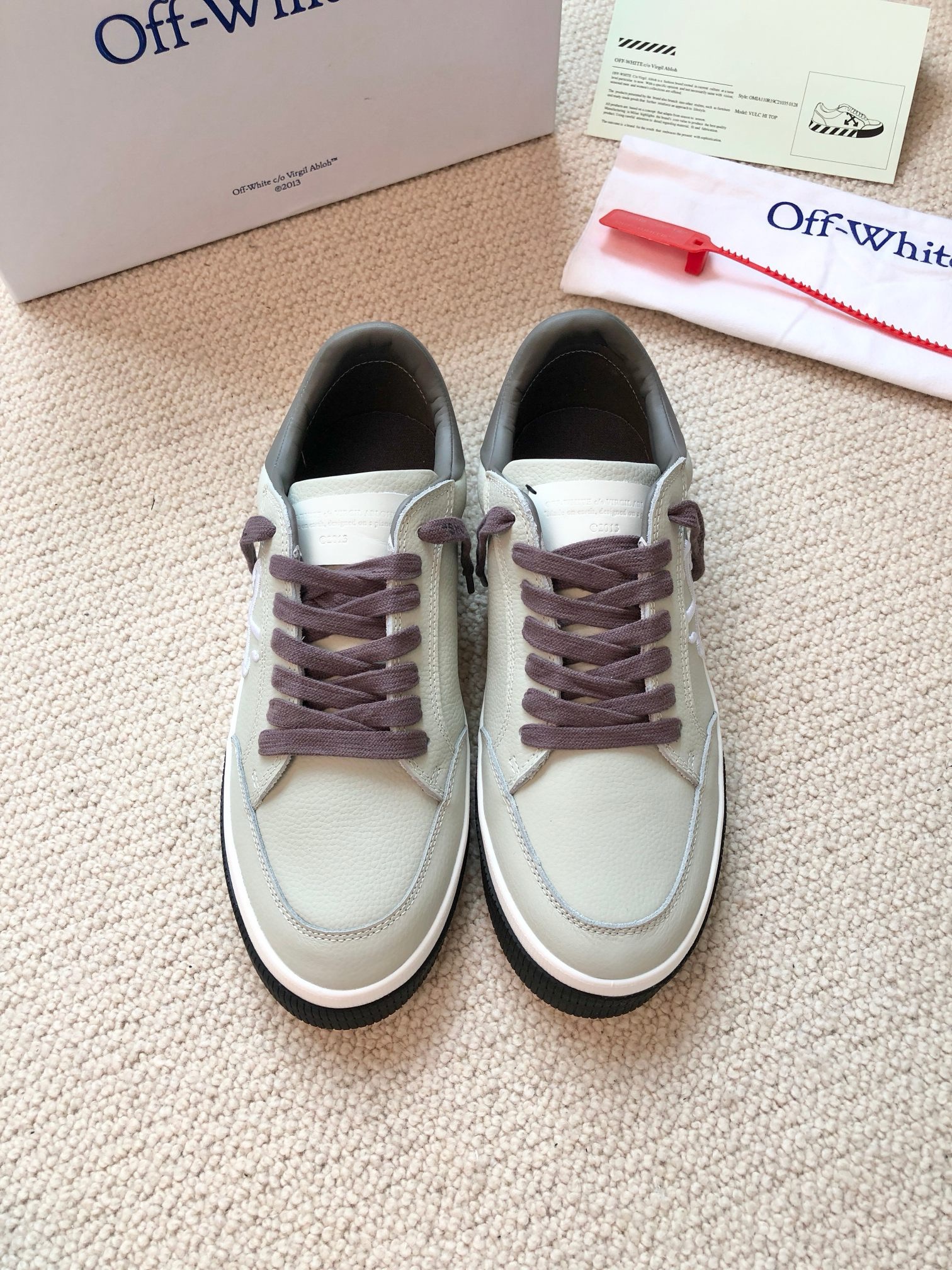 OFF White 2024ss New Low Vulcanized Sneaker Size 36-45