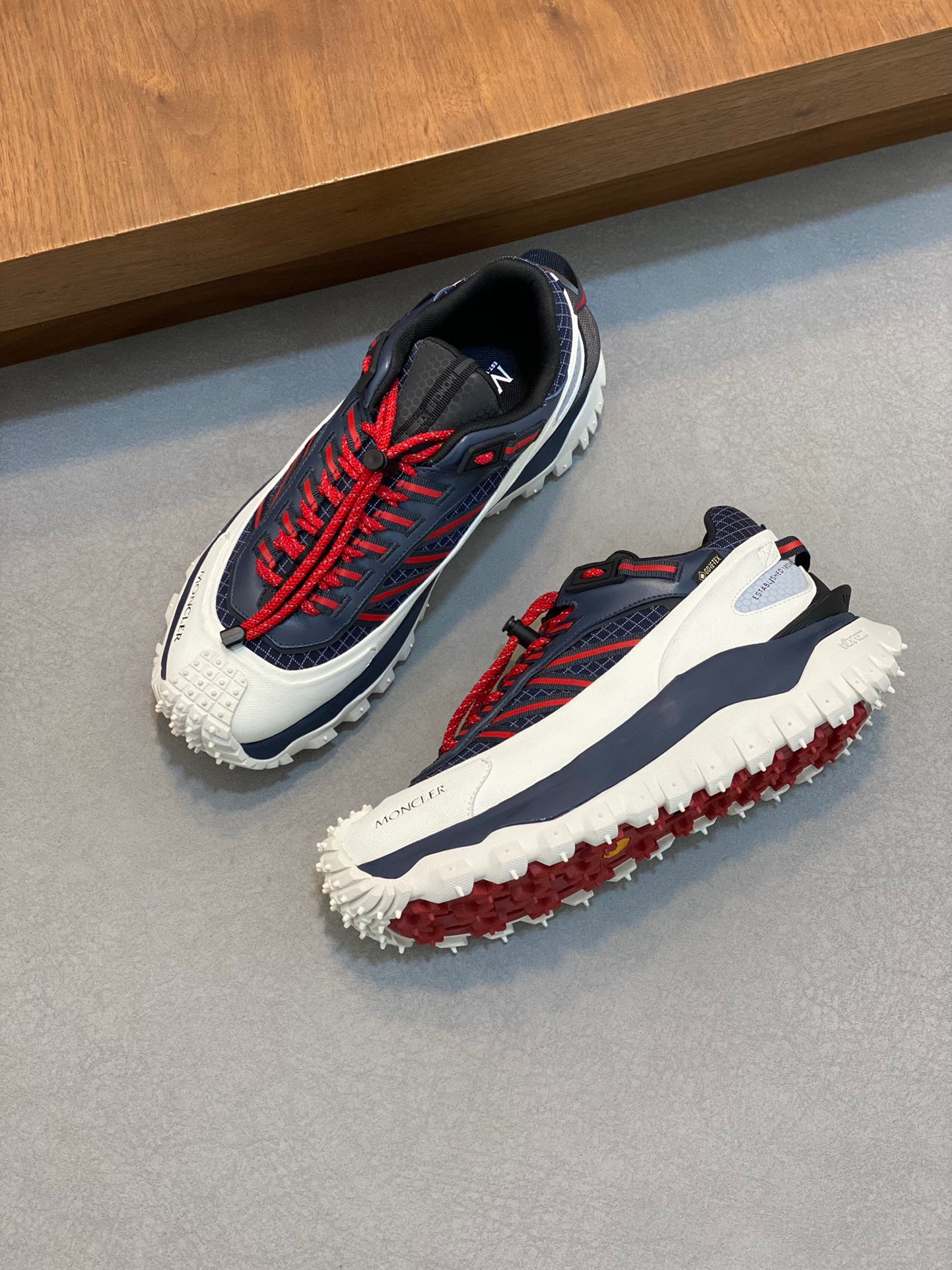 Moncler Trailgrip Gtx Sneaker Size 40-45