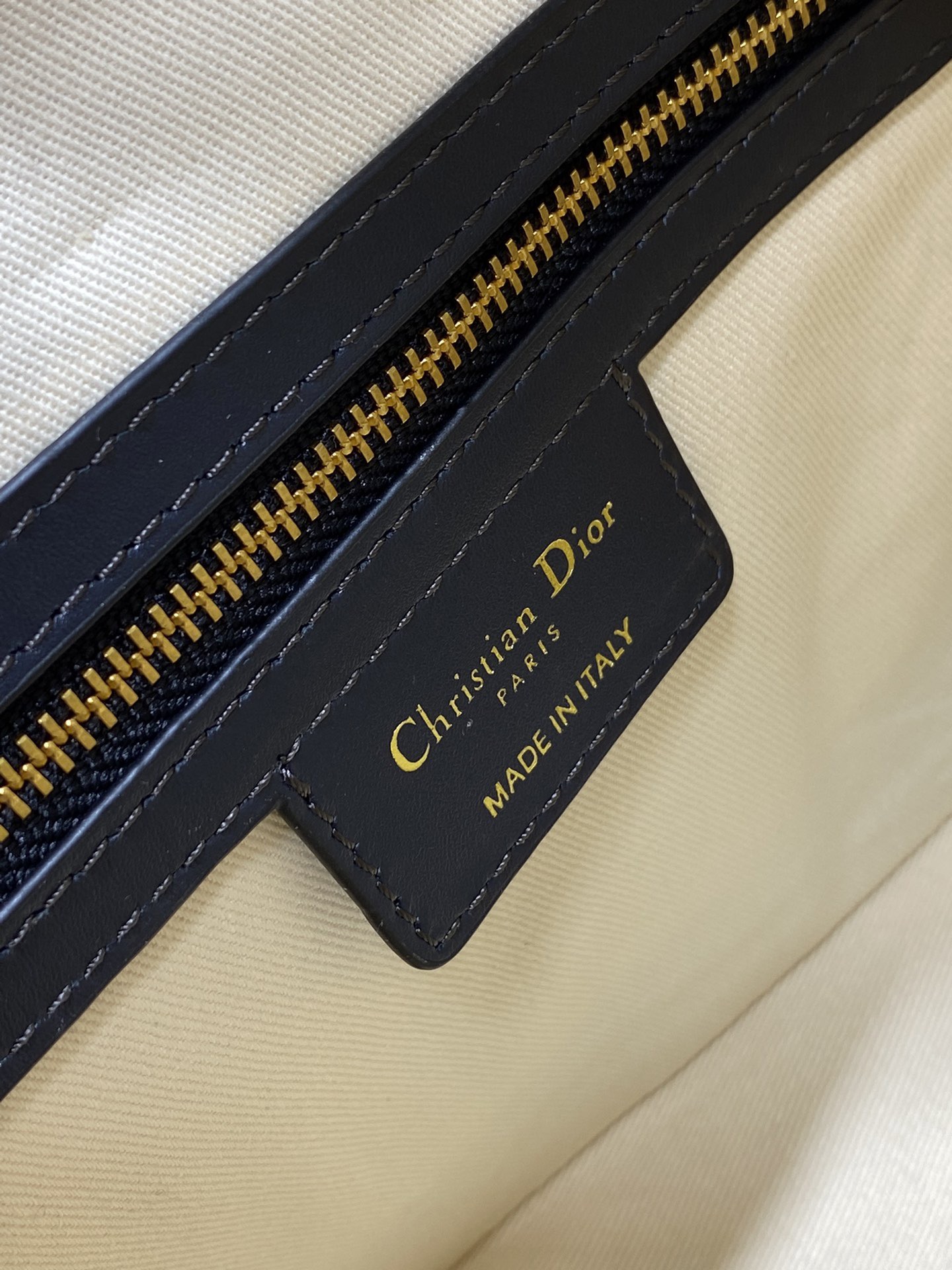 Dior D-Vibe Women Shoulder Bags 25*9.5*16cm