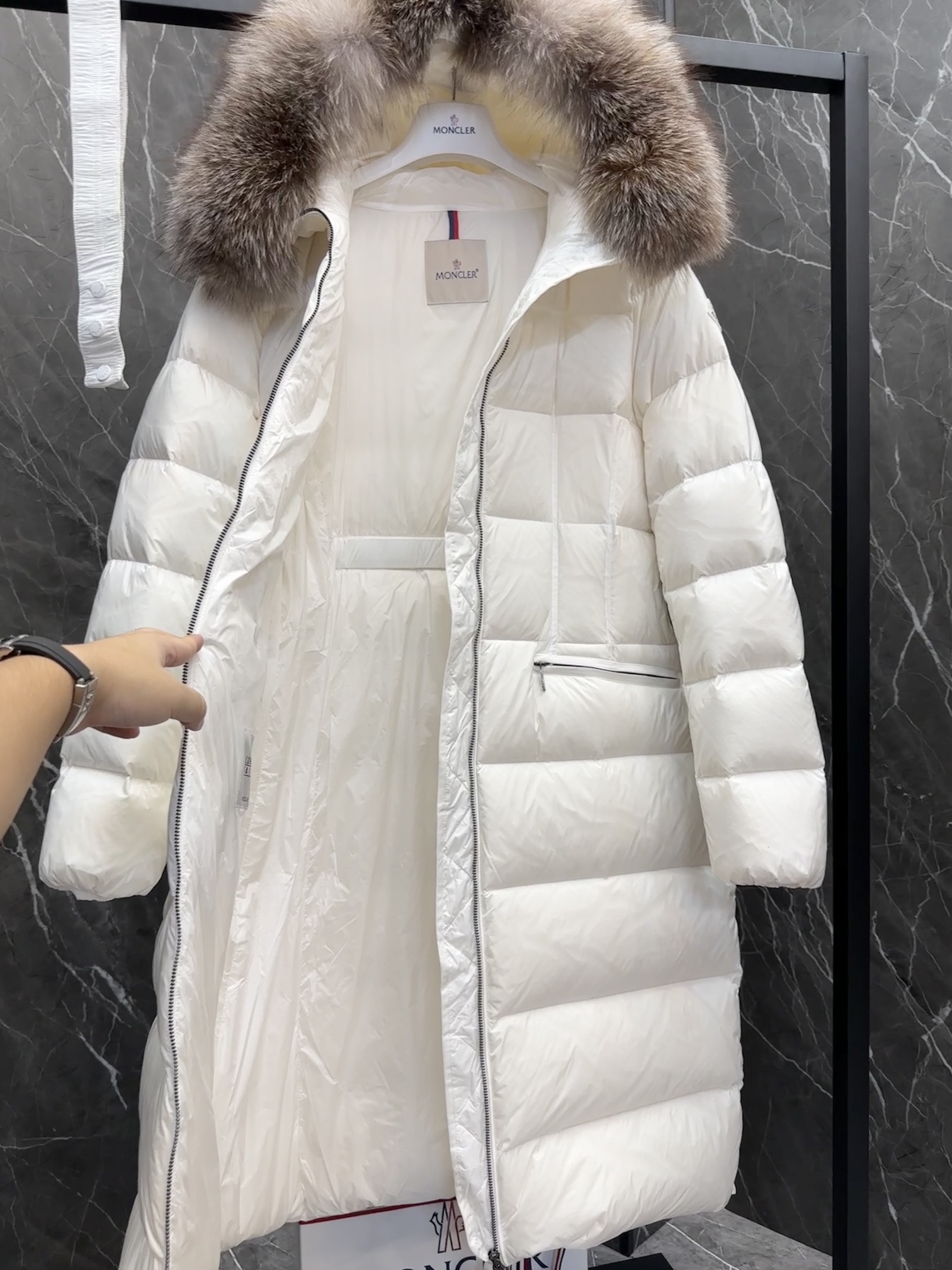 Moncler Boed Long Women Down Jacket Size S-XL