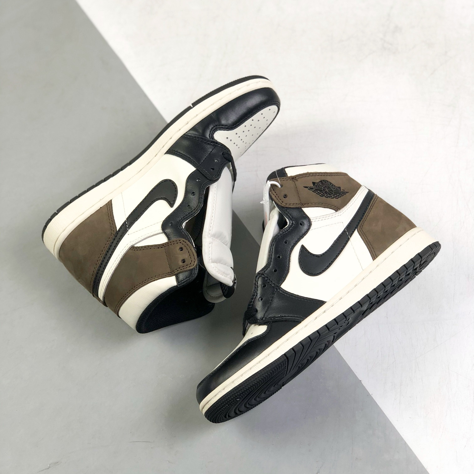 Nike Air Jordan 1 High Top Sneakers Shoes Gr. 36-46