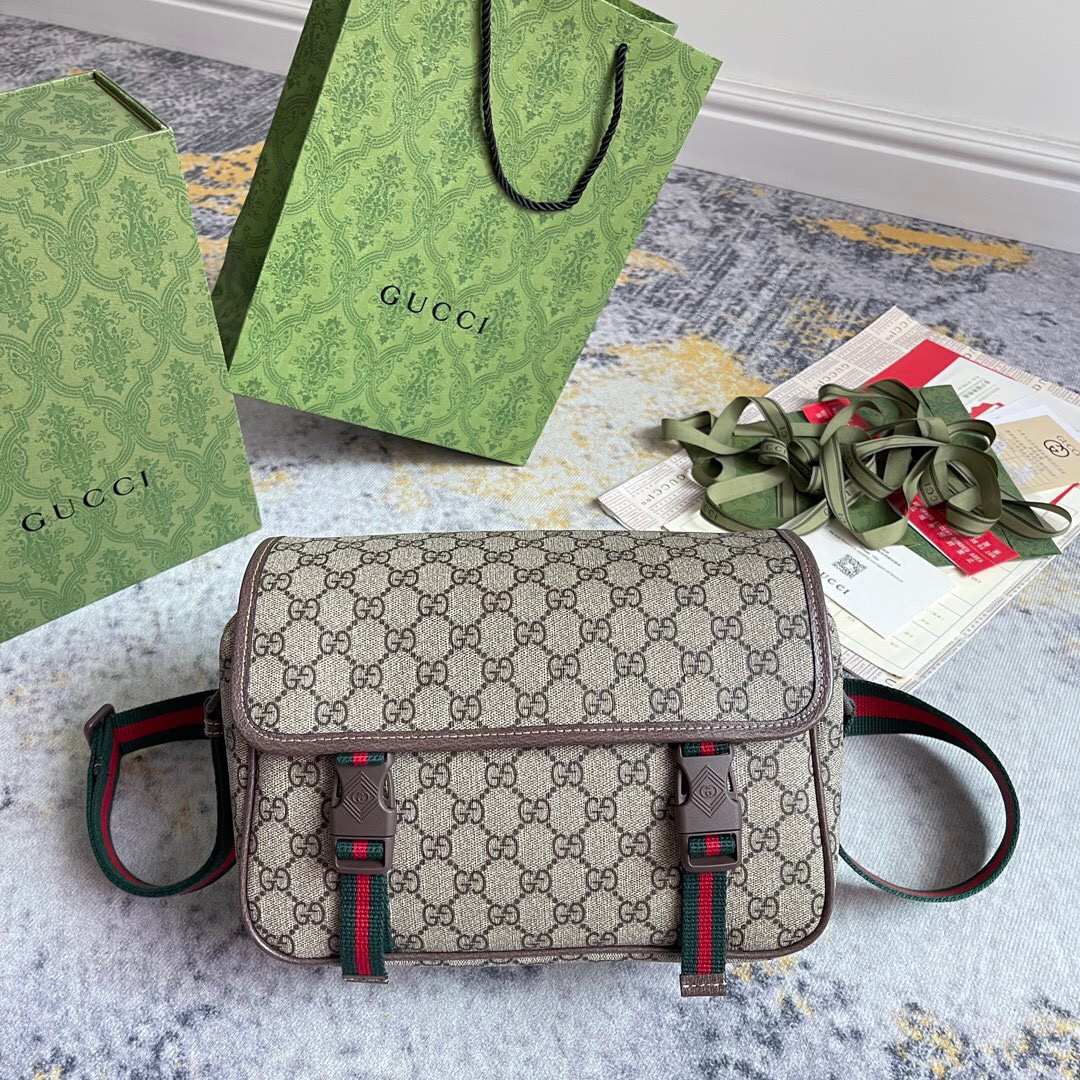 Gucci GG Supreme Mens Shoulder Bags Size 27*20*10cm