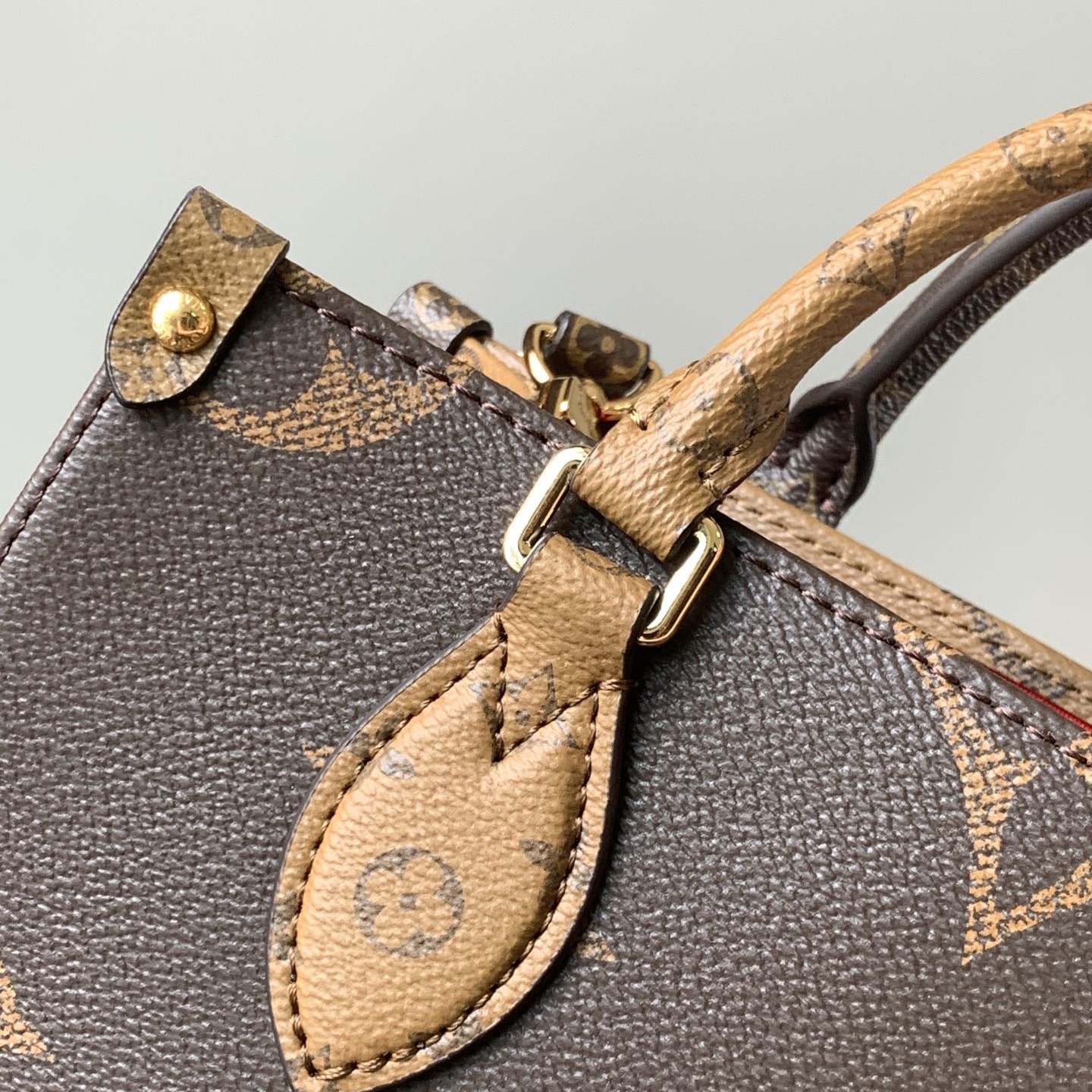 Louis Vuitton M46373 On The Go Women Shoulder Bags Size 25*19*11.5cm