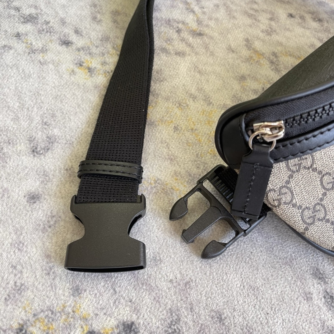 Gucci Mens Shoulder Bags Size 23*11*7cm