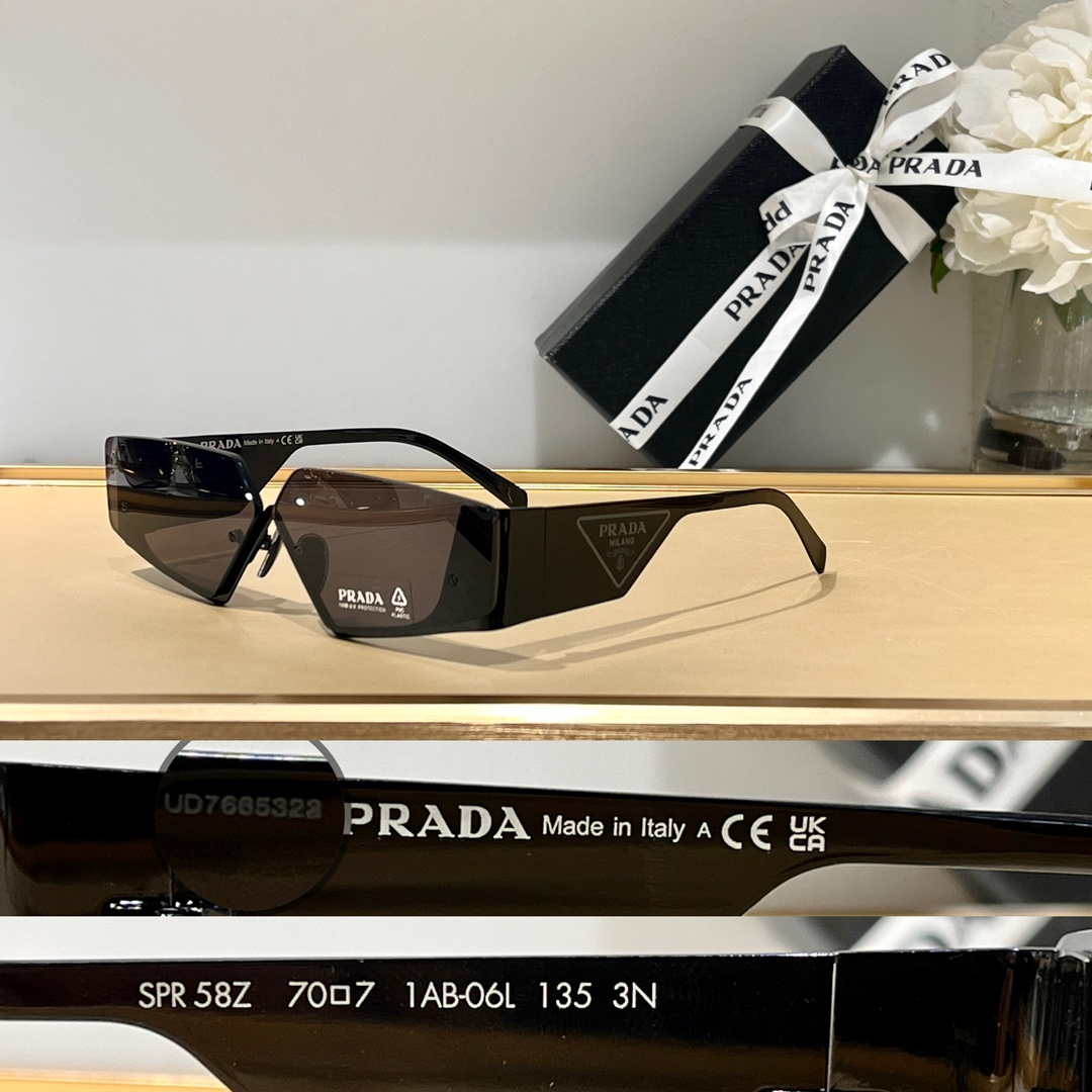 Prada Runway sunglasses SPR58Z