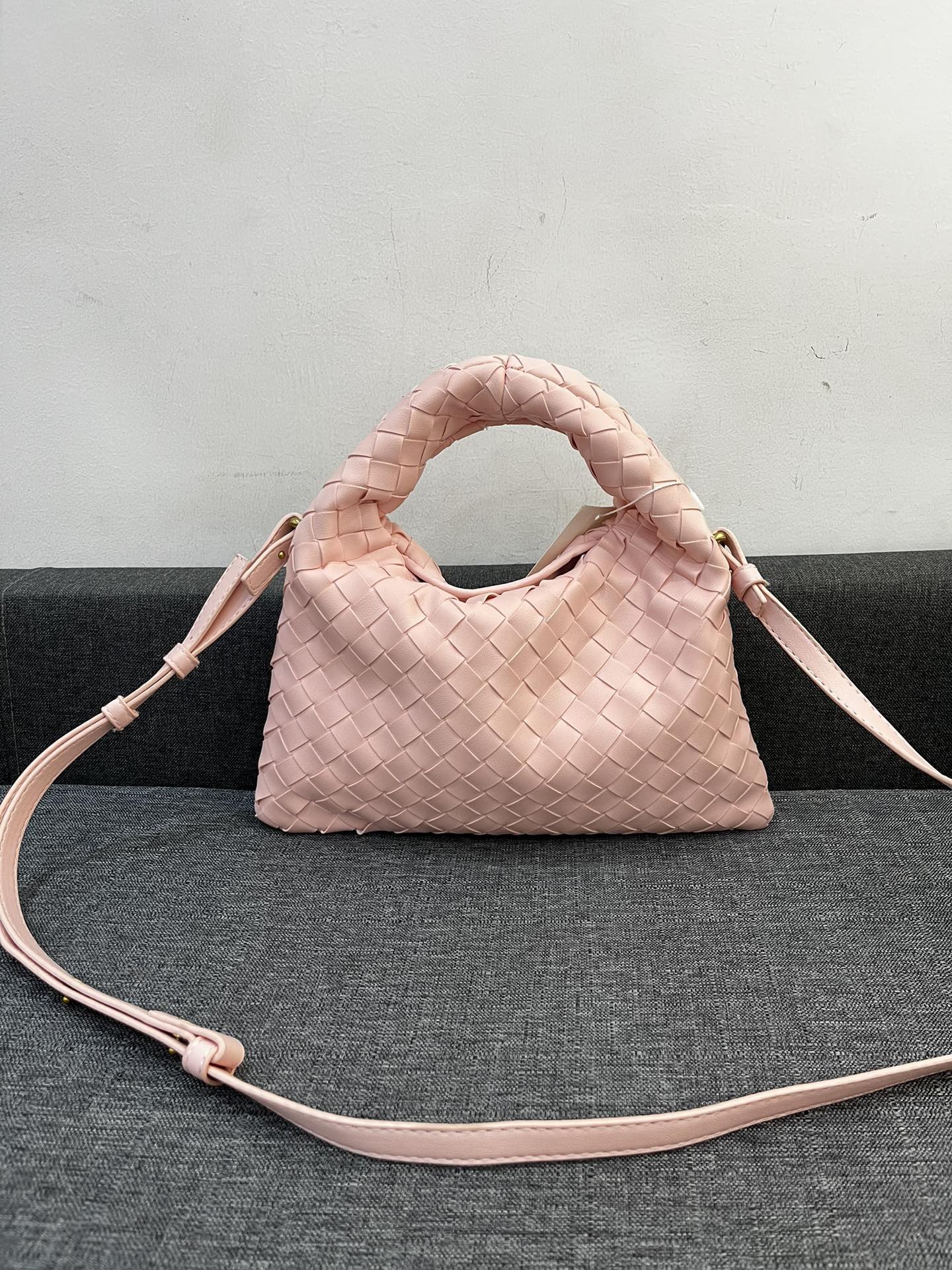 Bottega Veneta HO Women Shoulder Bags 28*17cm