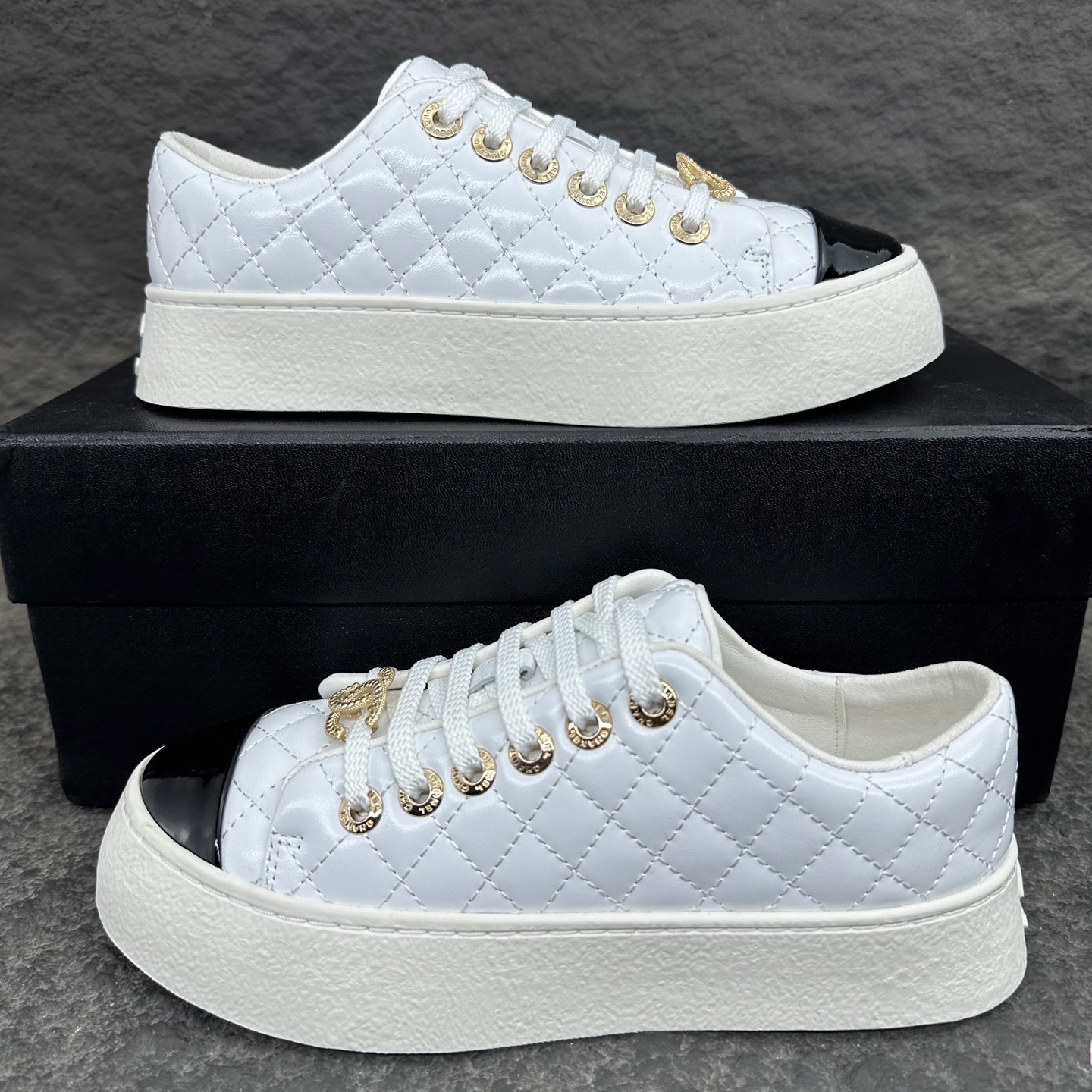 Chanel 2025ss Women Sneaker Size 35-40