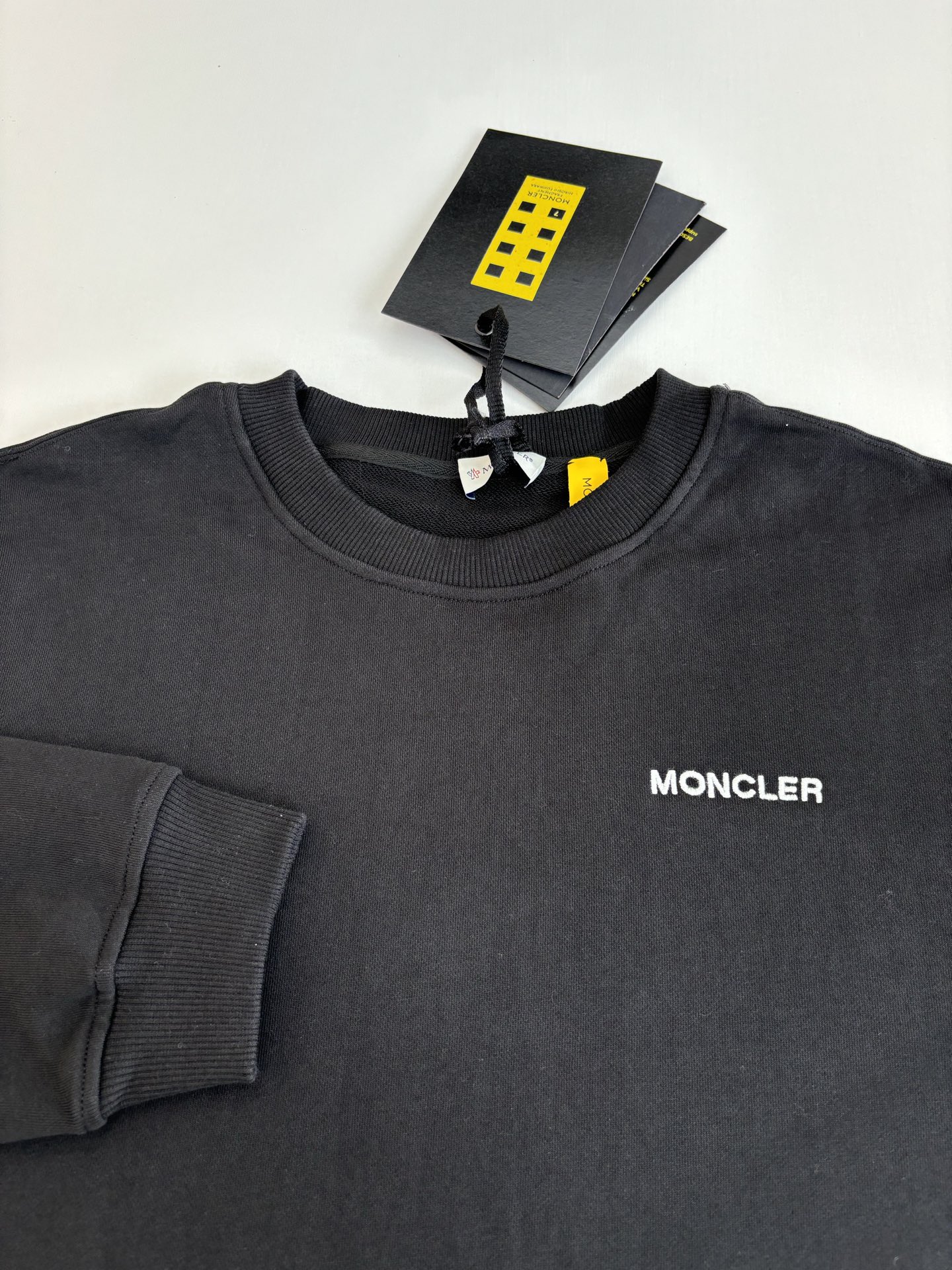 Moncler Unisex Sweatshirt Size S-XL