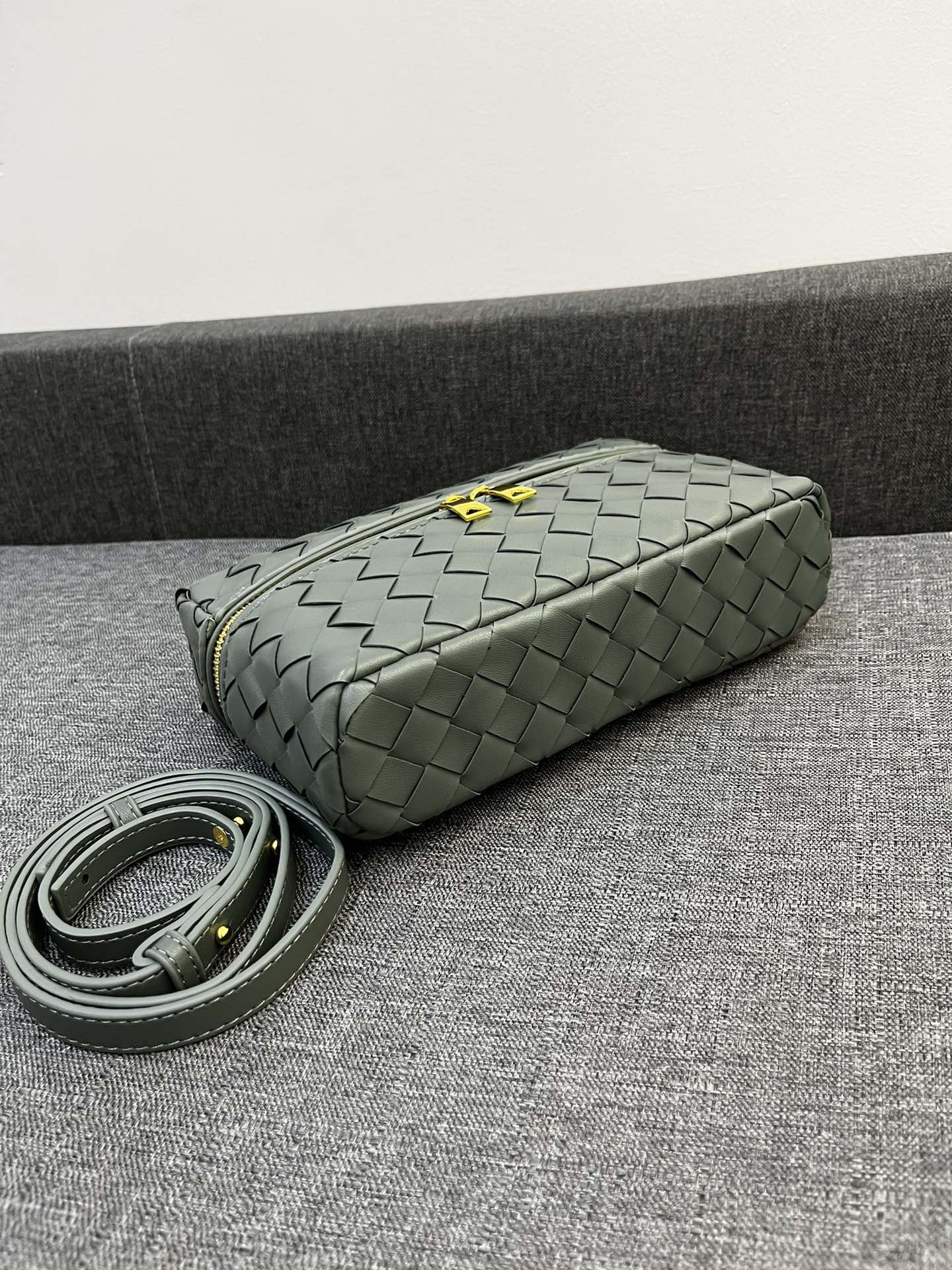 Bottega Veneta Vanity Case Women Shoulder Bags 24*13*6cm