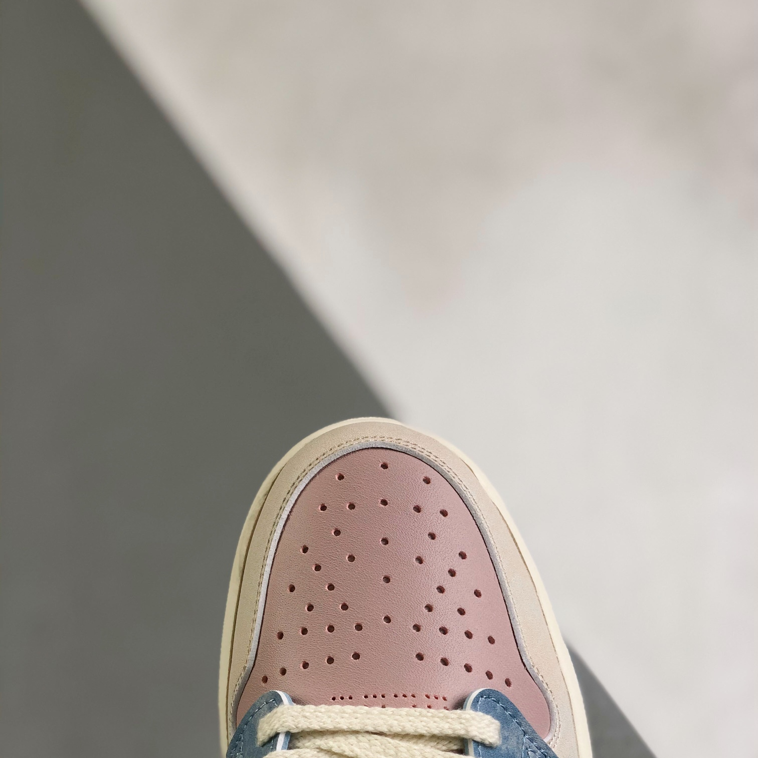 Nike Air Jordan 1 High Top Sneakers Shoes Gr. 36-46