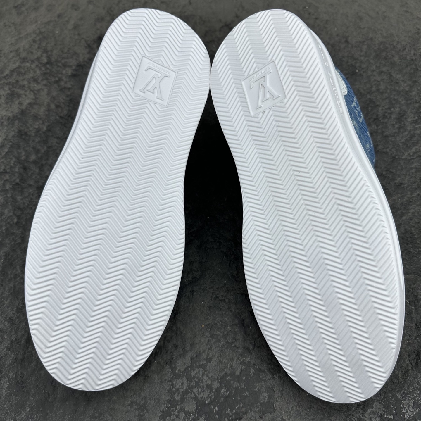 Louis Vuitton LV Beverly Hills Sneaker Size 39-46