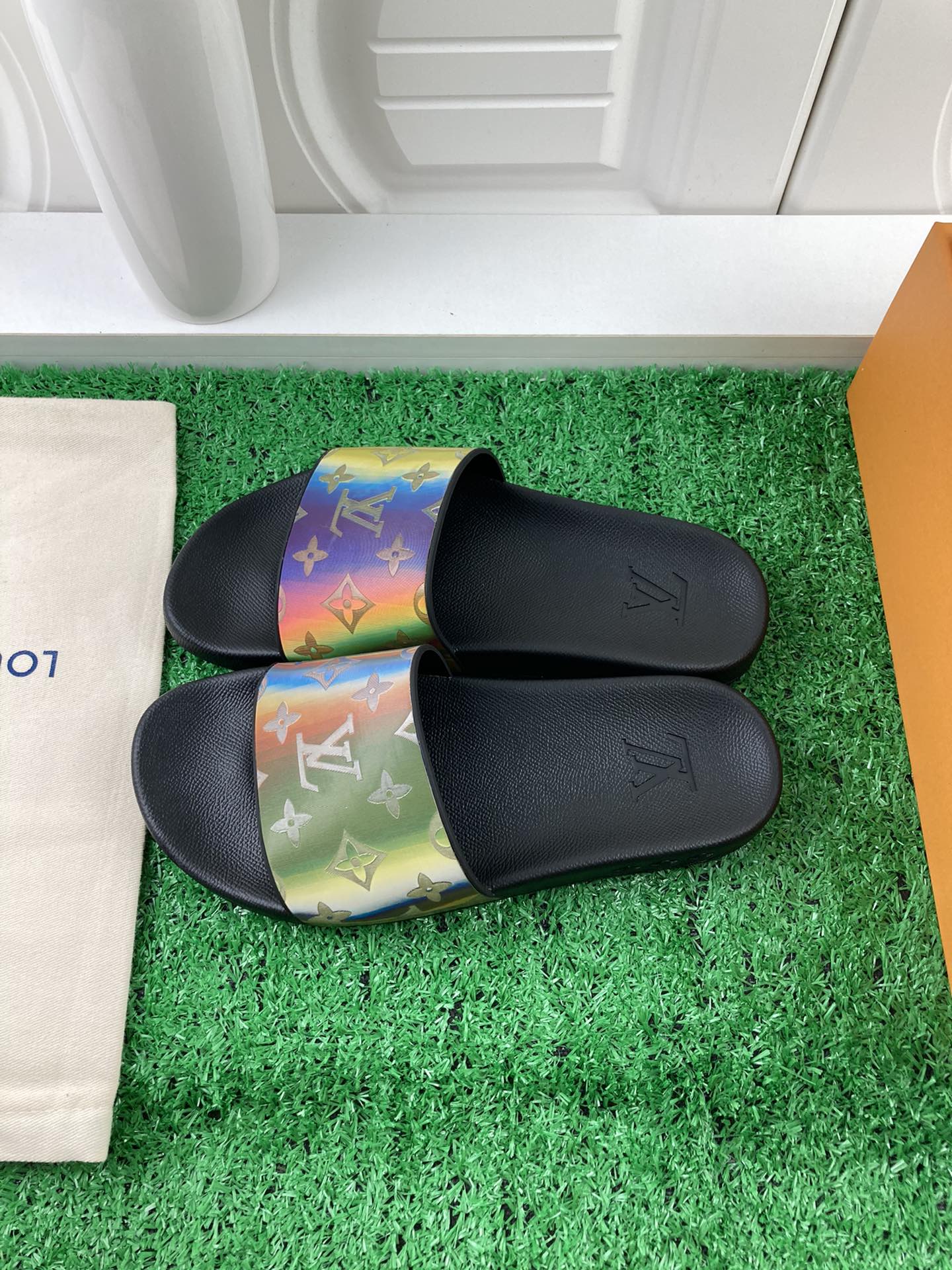 Louis Vuitton 2024ss Candy Series Slippers Size 36-45
