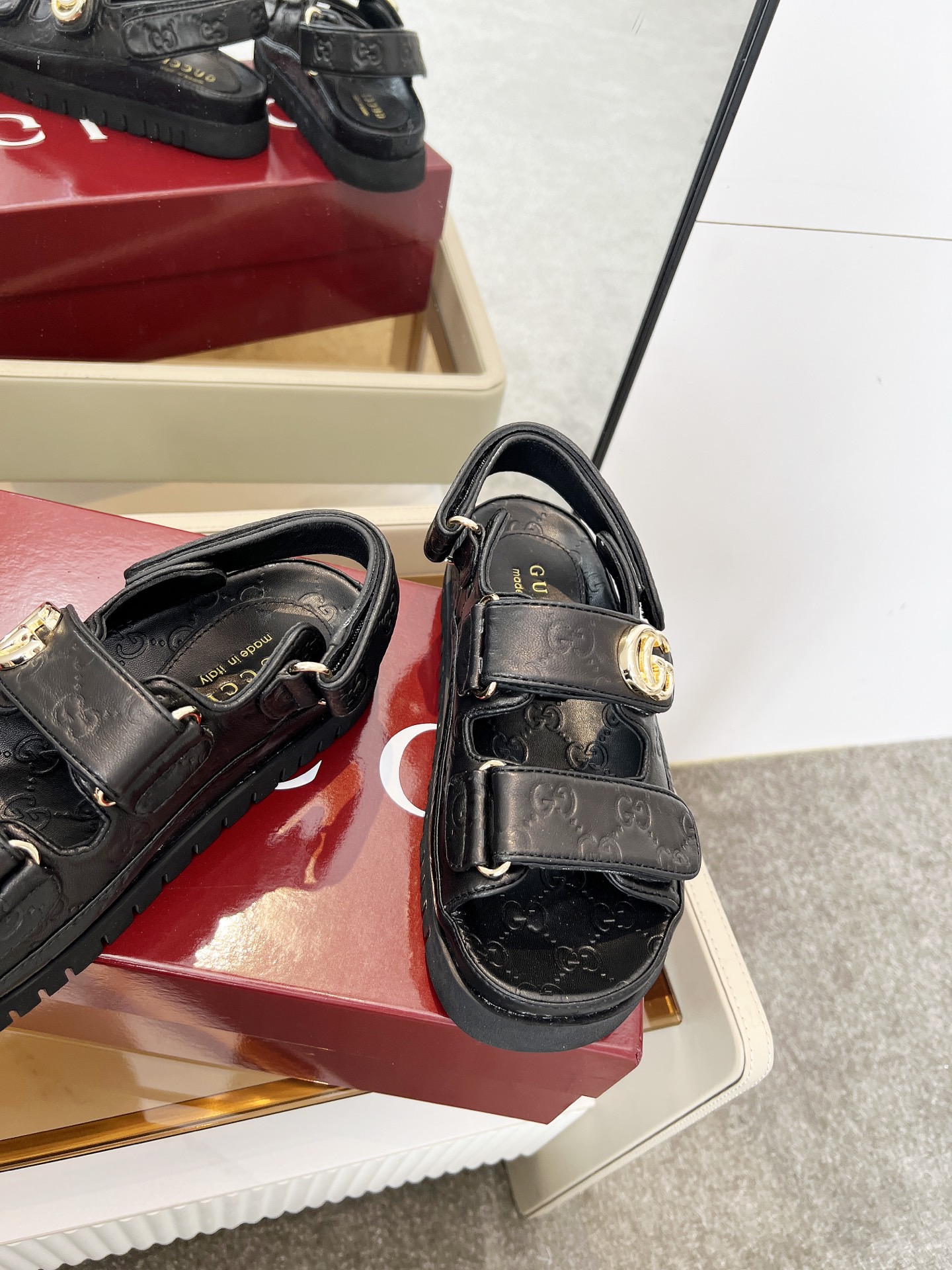 Gucci Women Thick soled Sandals Size 35-41