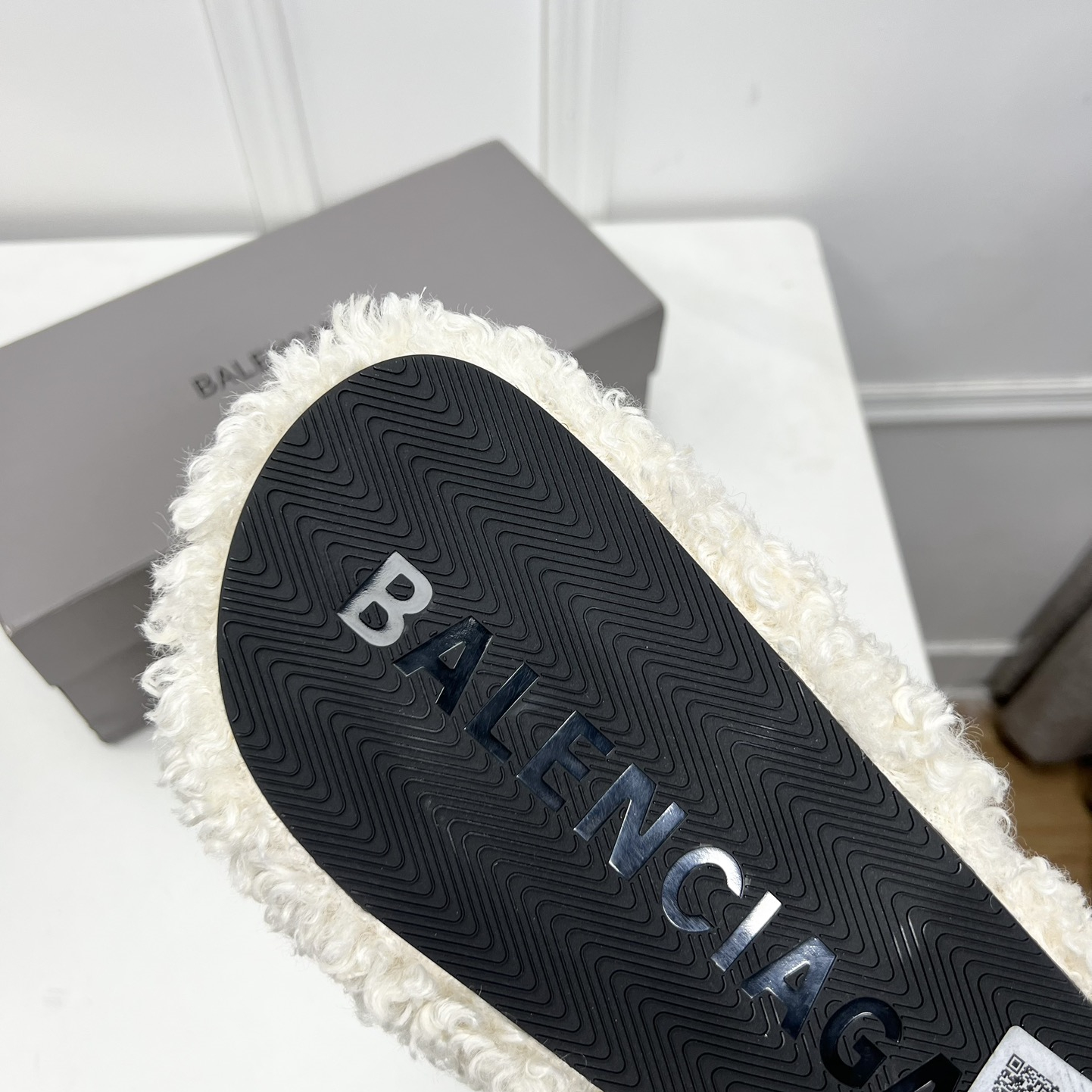 Balenciaga 23fw Women Winter Slippers Size 36-40