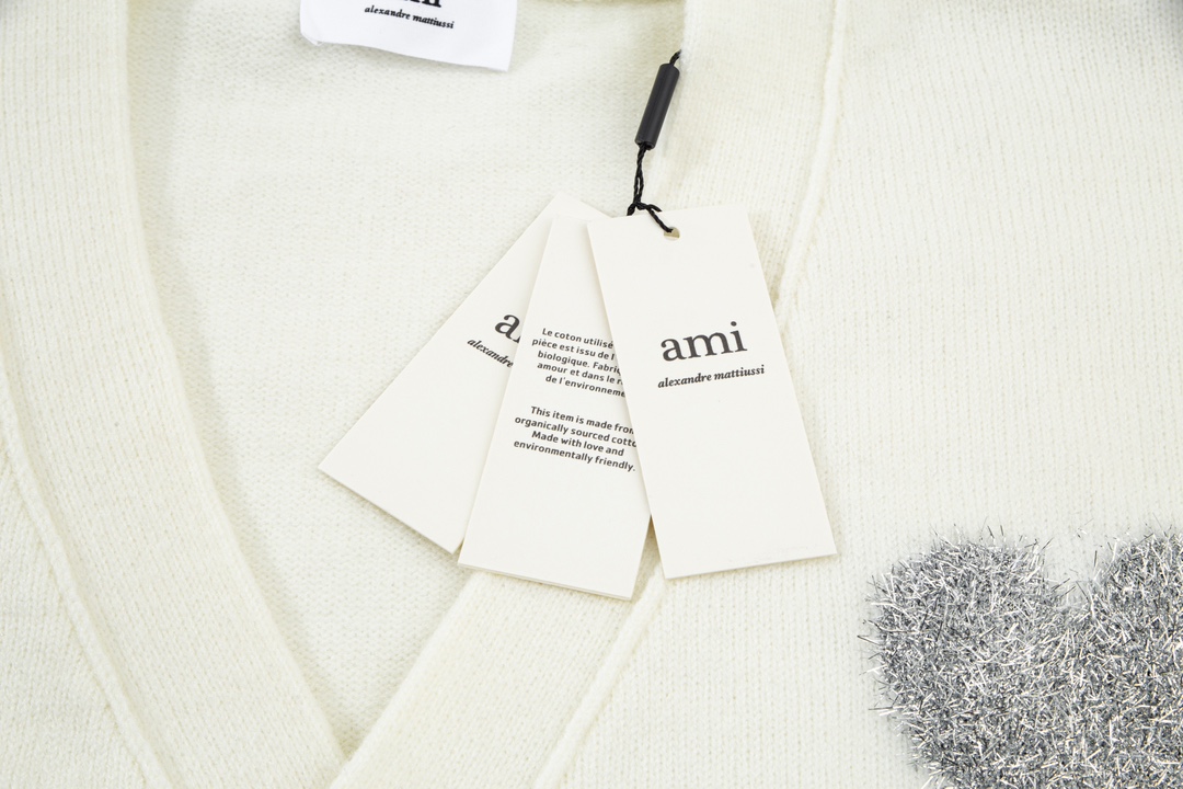Ami Unisex Sweatshirt Size S-XL
