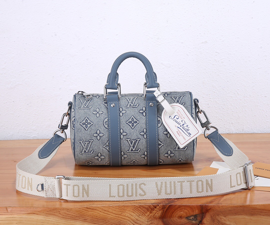 Louis Vuitton Keepall Bandoulière 25 Mens Shoulder Bags