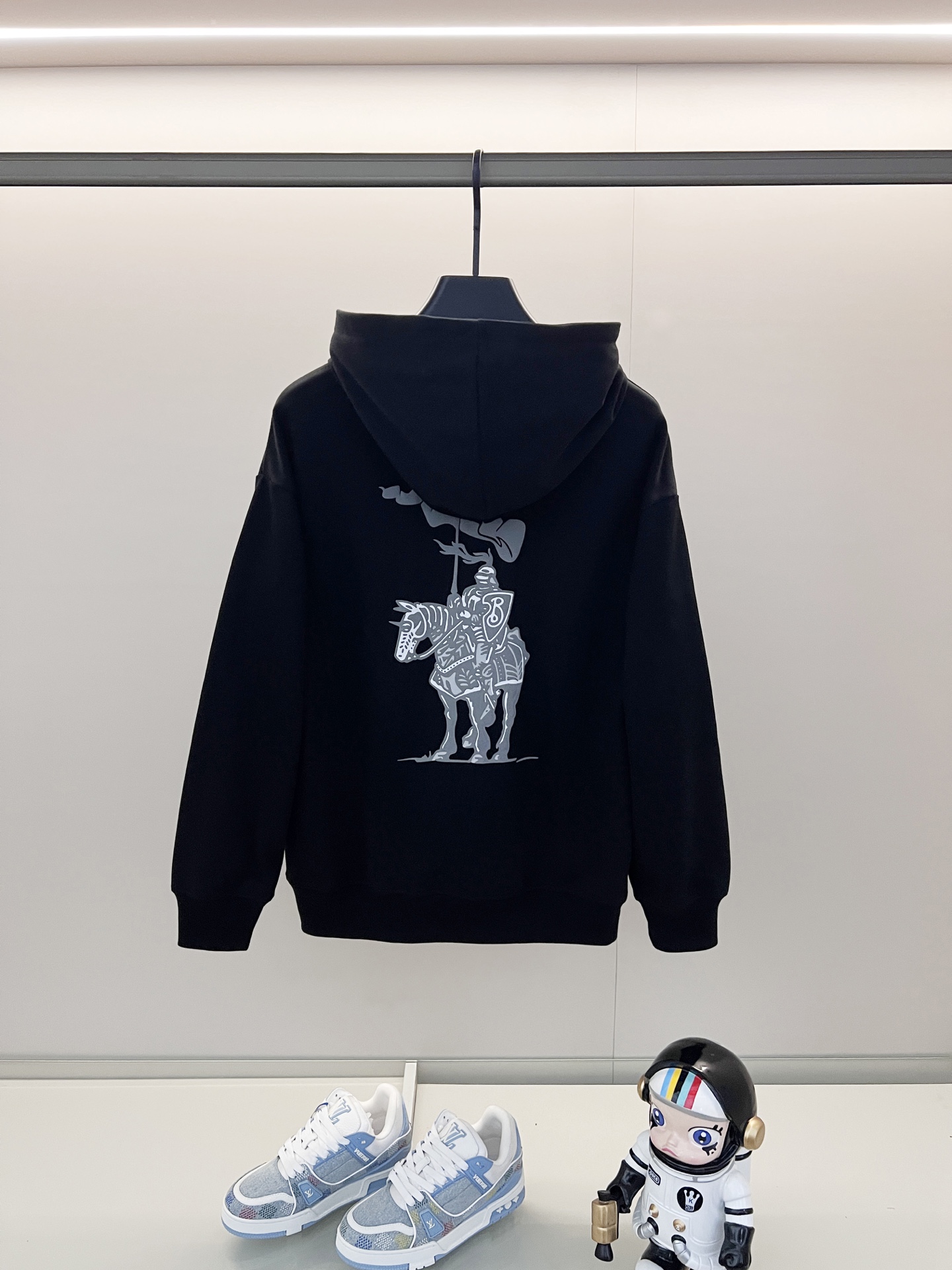 Burberry Unisex Sweatshirt Size S-XL