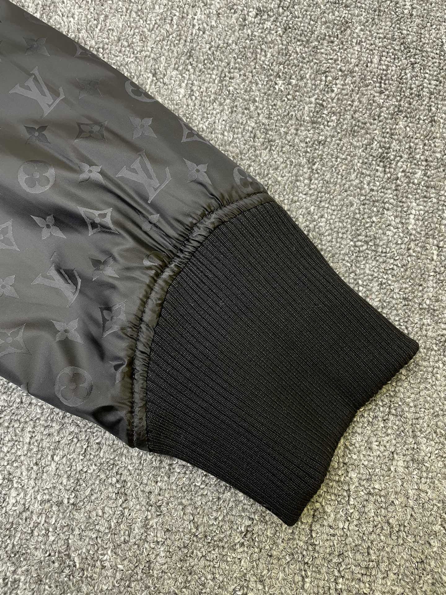 Louis Vuitton Unisex Jacket Size S-XL