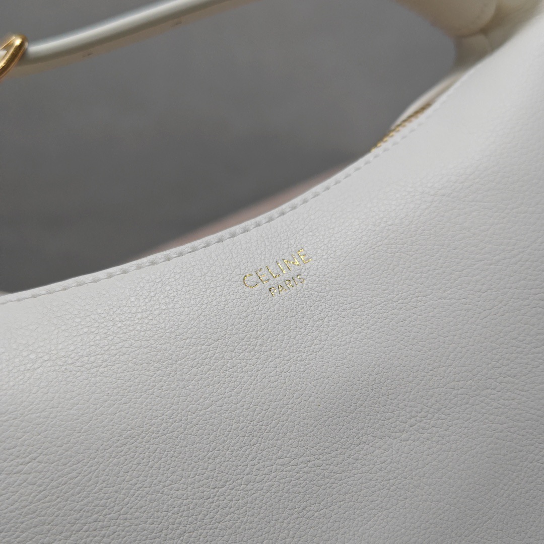 Celine 25ss Lulu Women Shoulder Bags Size 24*21*5cm