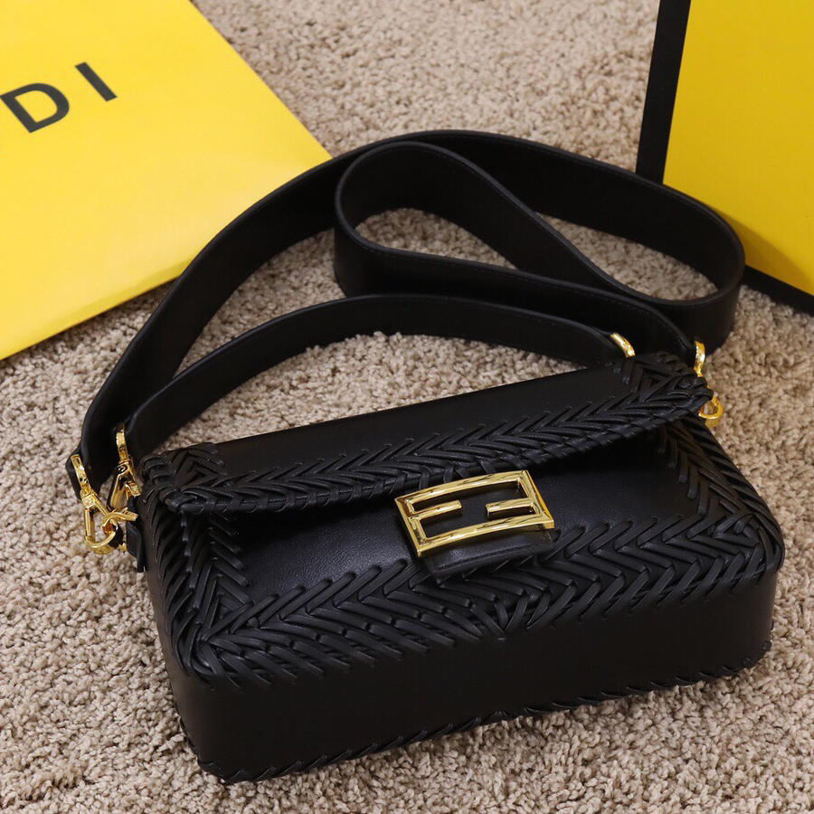 Fendi New Women Shoulder Bags 27*6*15cm