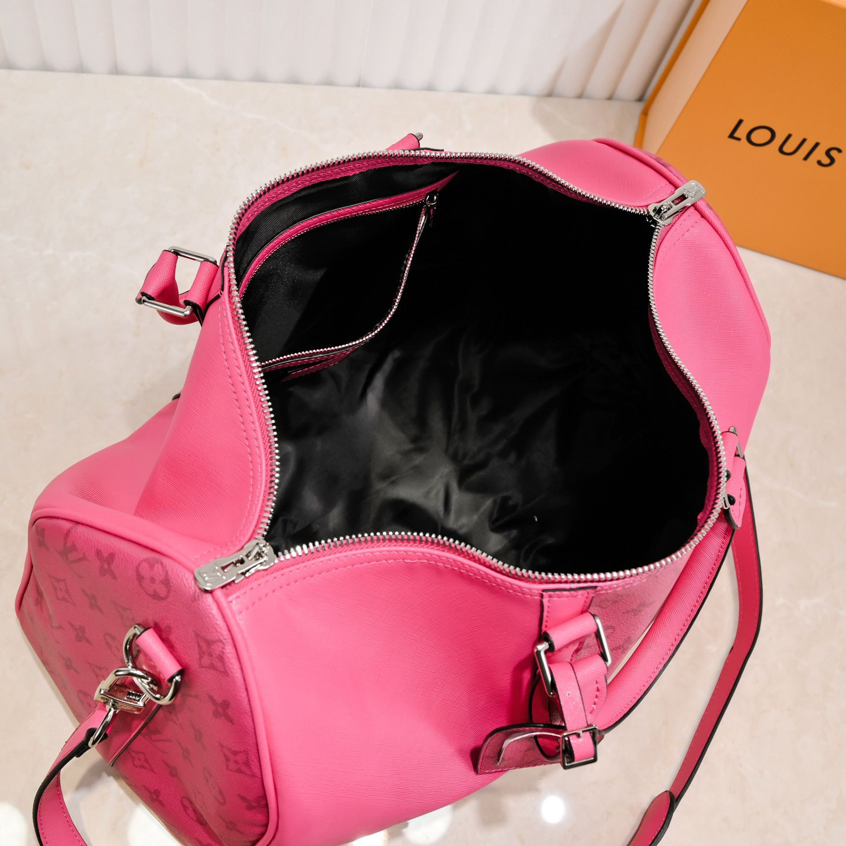 Louis Vuitton Keepall Travel Bags Size 45*27*20cm