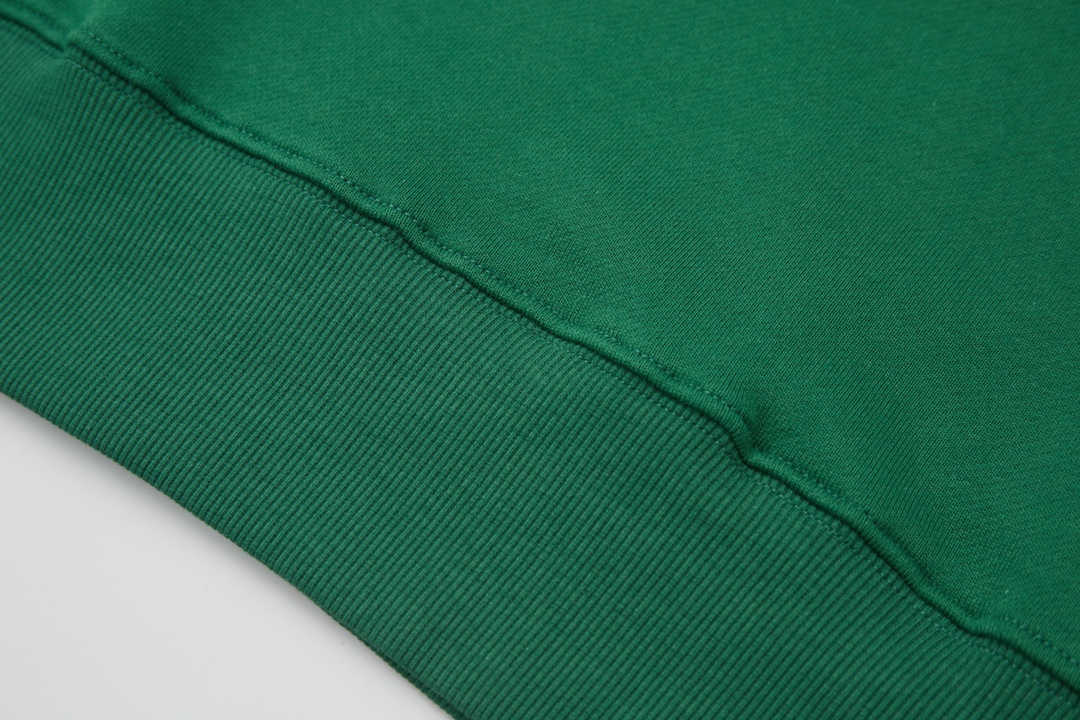 Loewe Unisex Sweatshirt Size S-XL