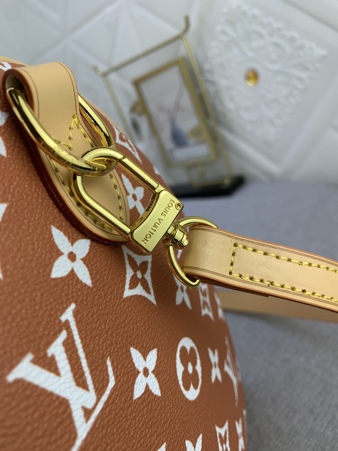 Louis Vuitton Speedy P9 Bandoulière 30 Monogram Leather Travel Bags Size 30*21*7cm