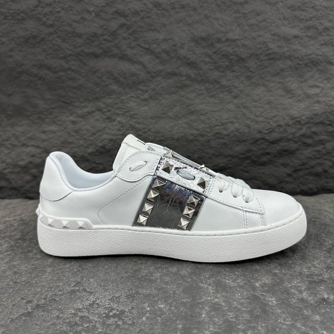 Valentino Rockstud Untitled Sneaker Size 36-46