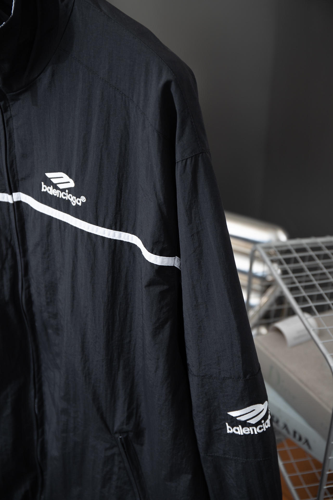 Balenciaga Waterproof jacket Size S-XL