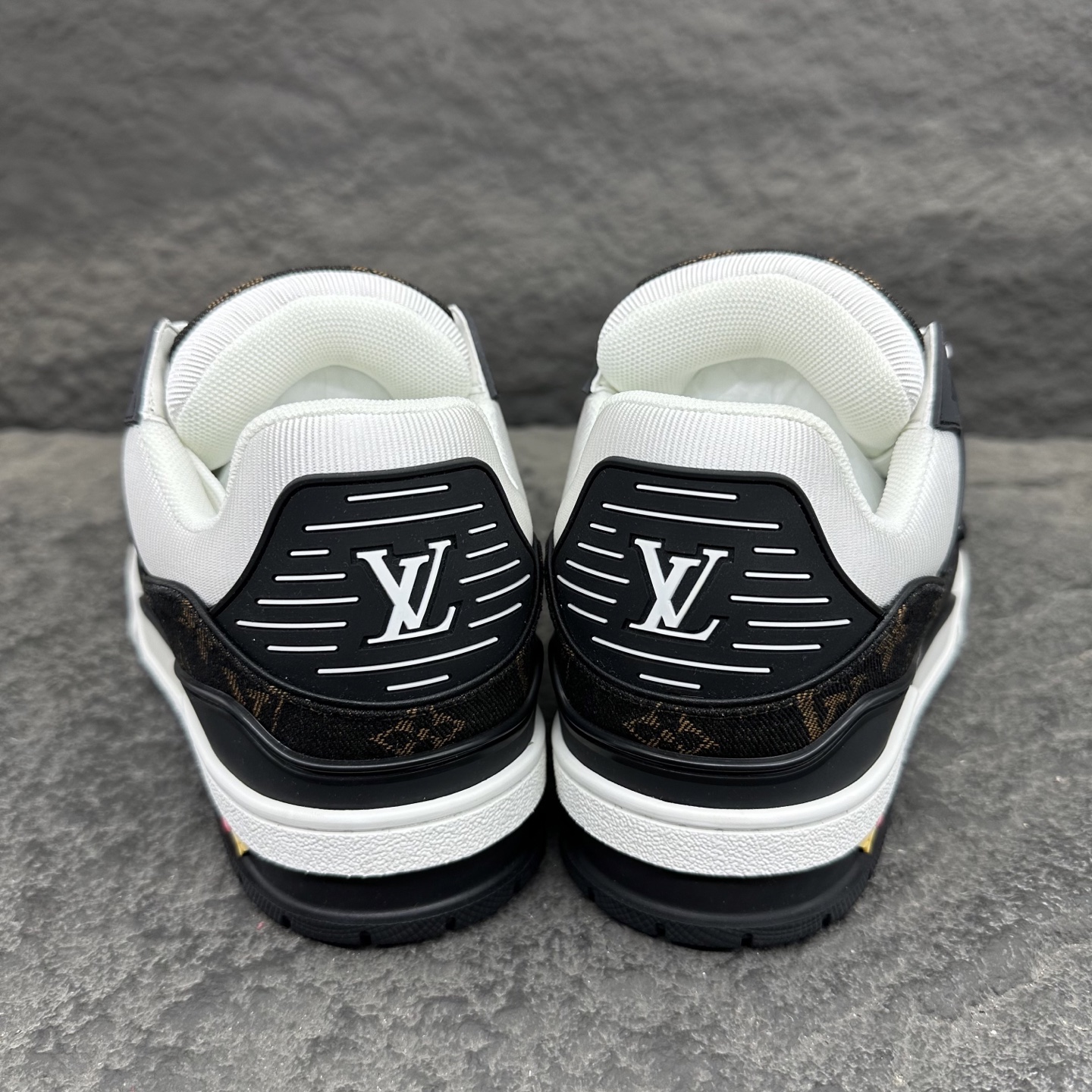 Louis Vuitton LV Trainer Sneaker Size 36-46