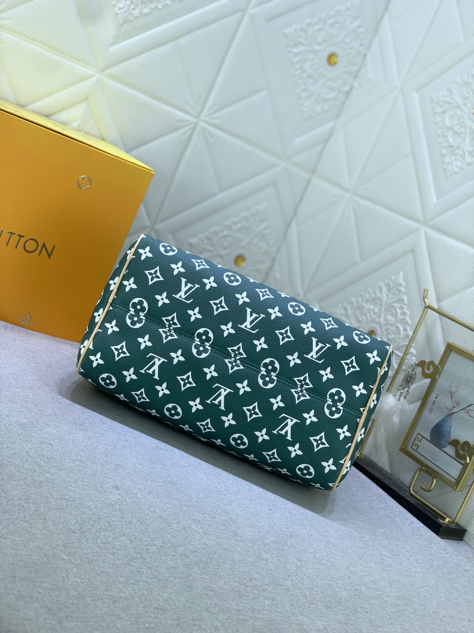 Louis Vuitton Speedy P9 Bandoulière 30 Monogram Leather Travel Bags Size 30*21*7cm