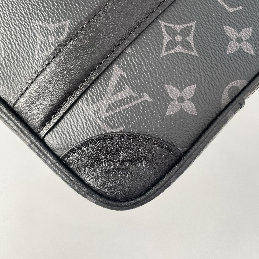 Louis Vuitton M82076 Pochette Kasai Mens Shoulder Bags Size 25*15.5*6.5cm