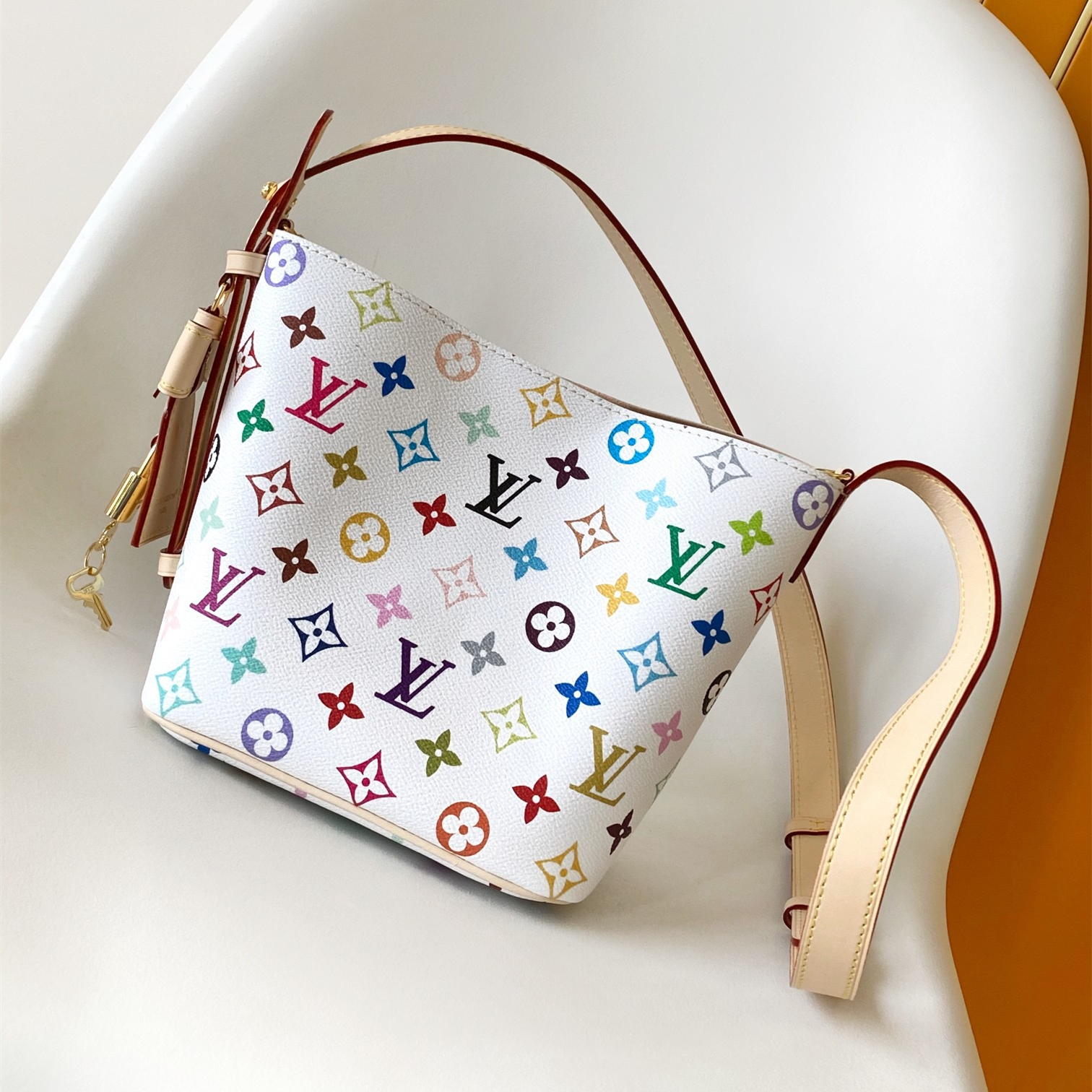 Louis Vuitton M13089 Women Shoulder Bags Size 16*18*12cm