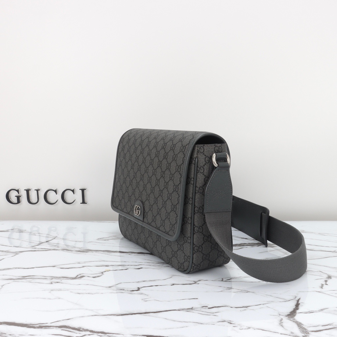 Gucci Ophidia Mens Shoulder Bags Size 28*22*8cm