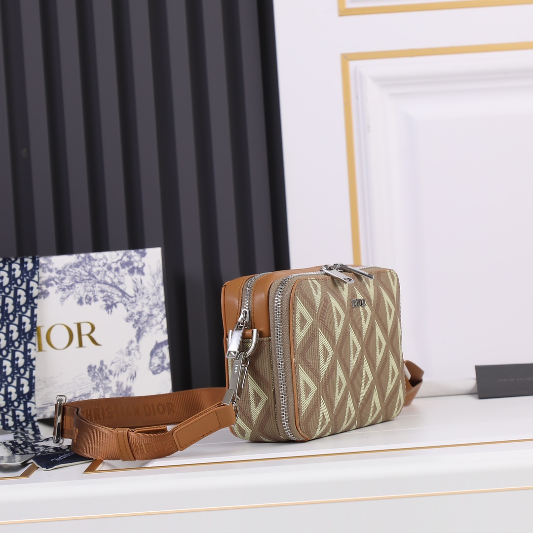 Dior 2022SS Oblique Mens Shoulder Bags 17*12*6cm