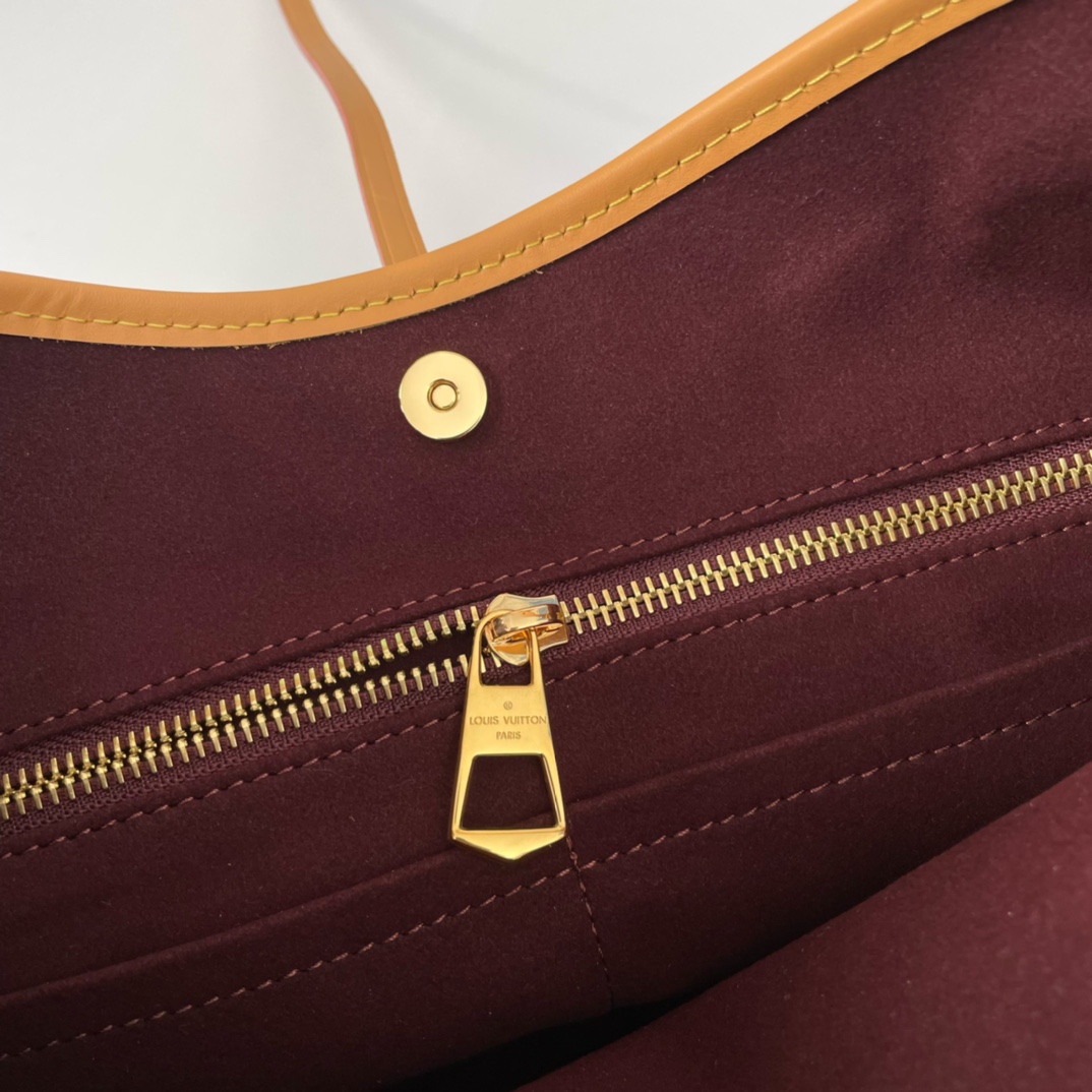 Louis Vuitton M46203 CarryAll Shopping Bags Size 29*24*12cm