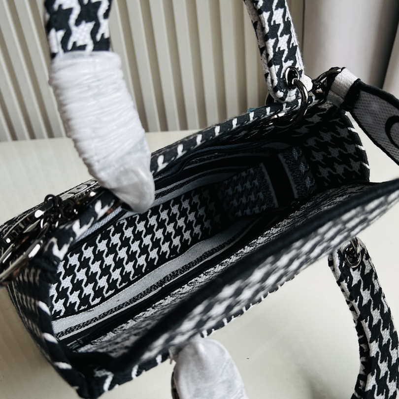 Dior Lady D-lite Women Shouler Bags 24cm