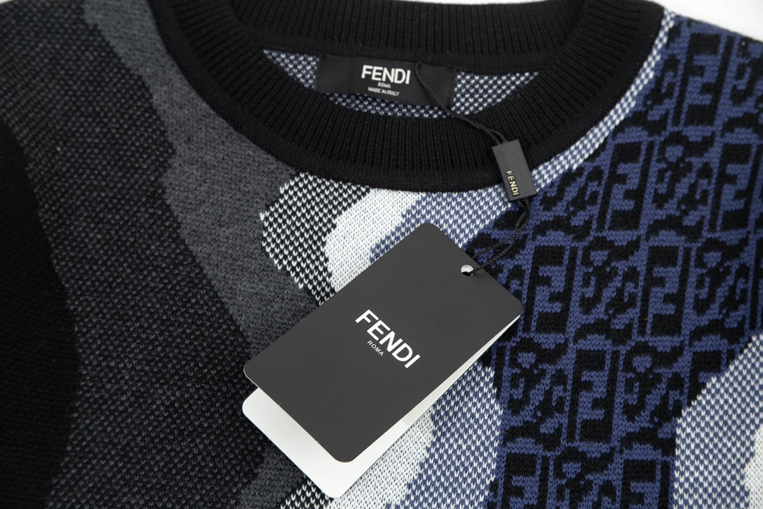 Fendi Unisex Sweatshirt Size S-XXL