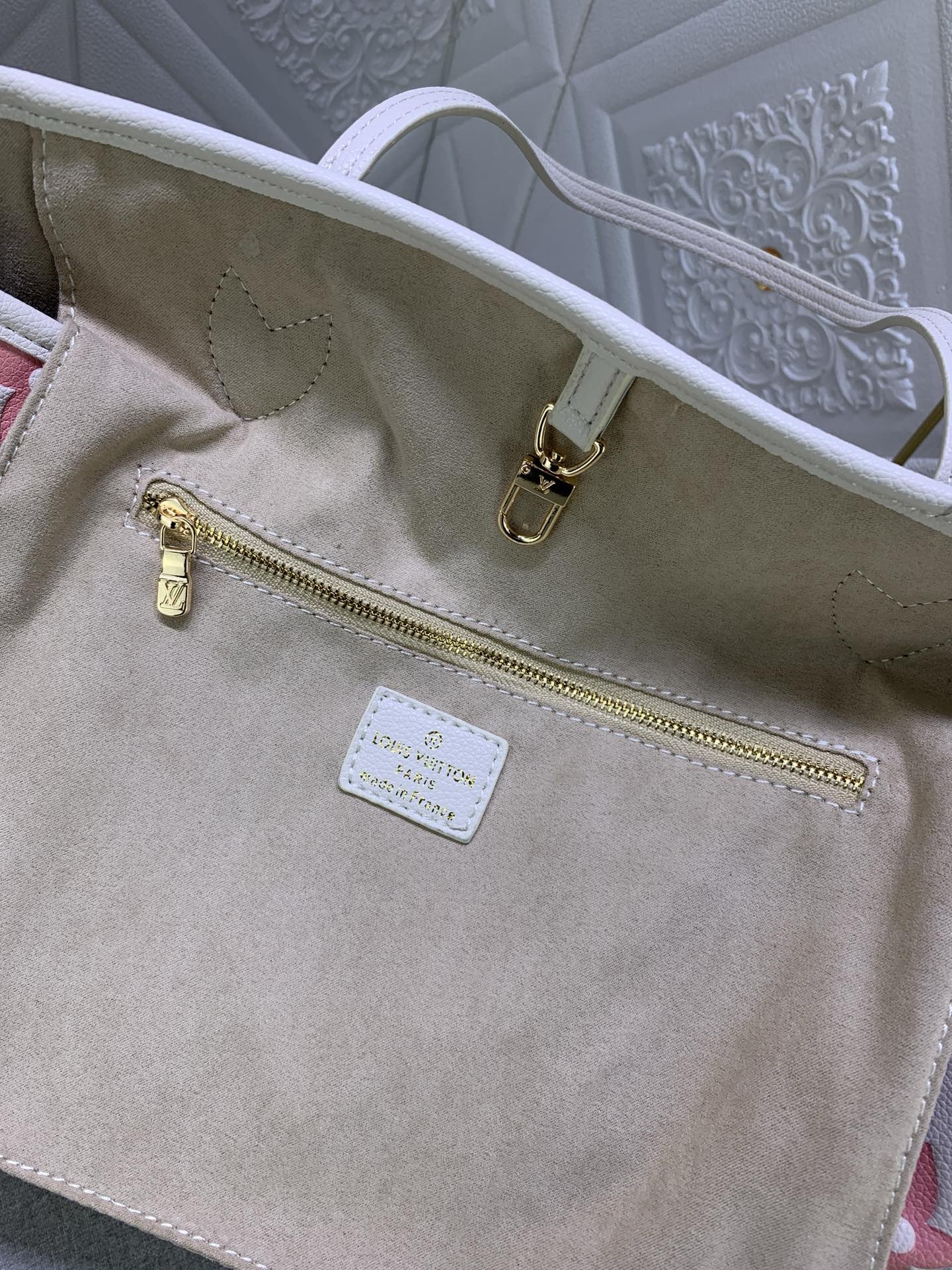 Louis Vuitton Shopping Bags 32*29*17cm