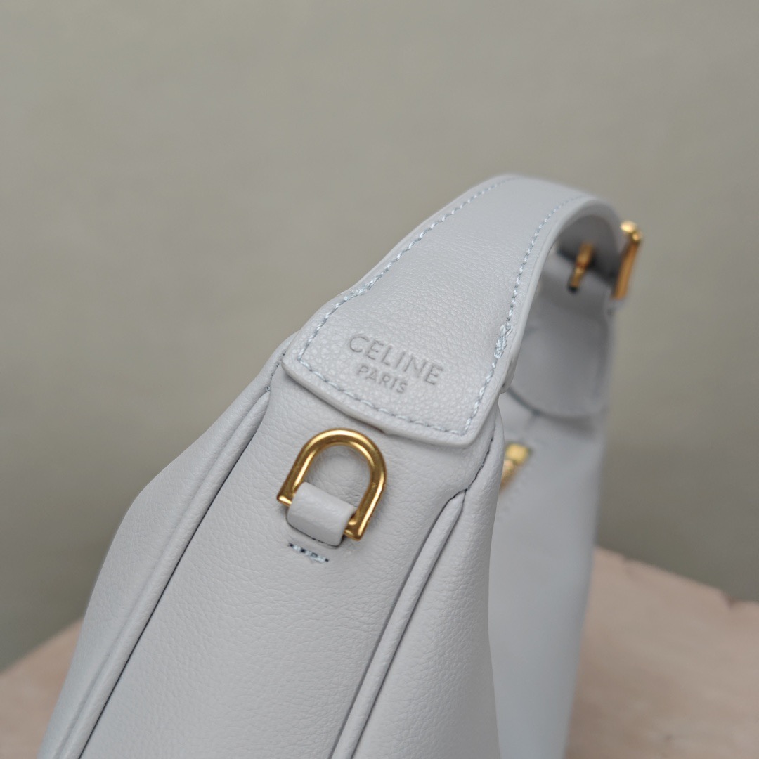 Celine 25ss Lulu Women Shoulder Bags Size 24*21*5cm