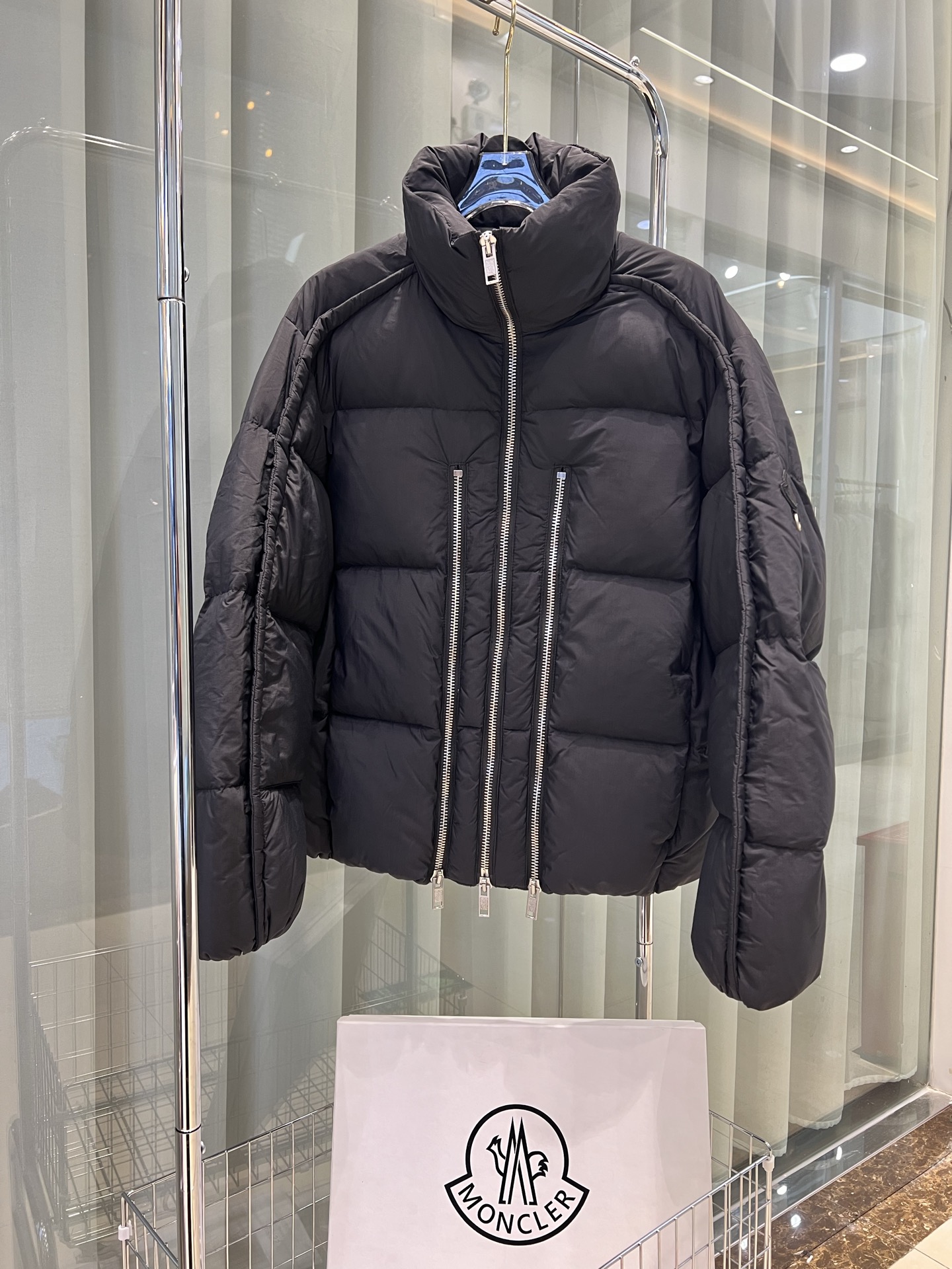 Moncler X Willow Smith Down Jacket Size S-XL