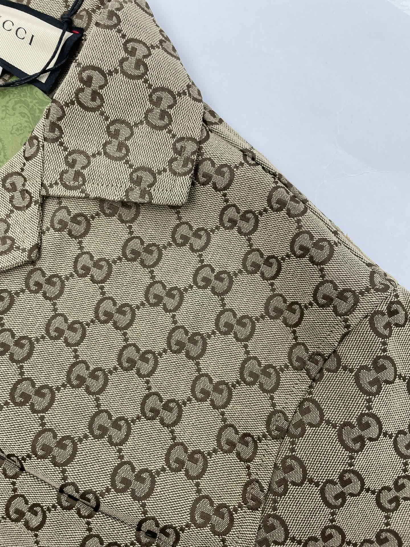 Gucci Sommeranzug Size S
